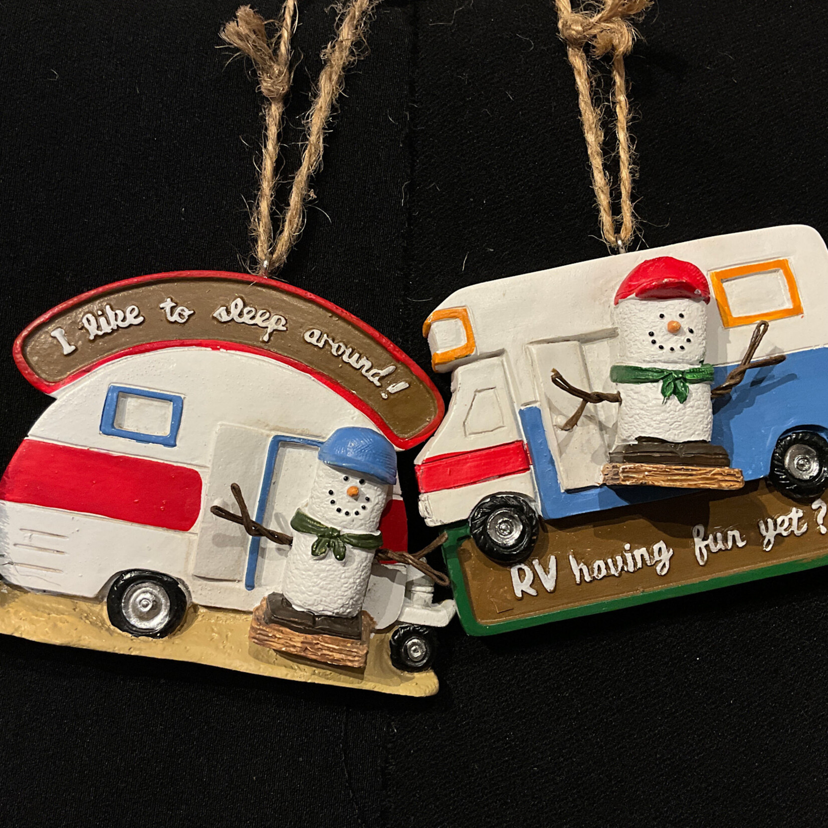 S'Mores RV Camper Orn 2A
