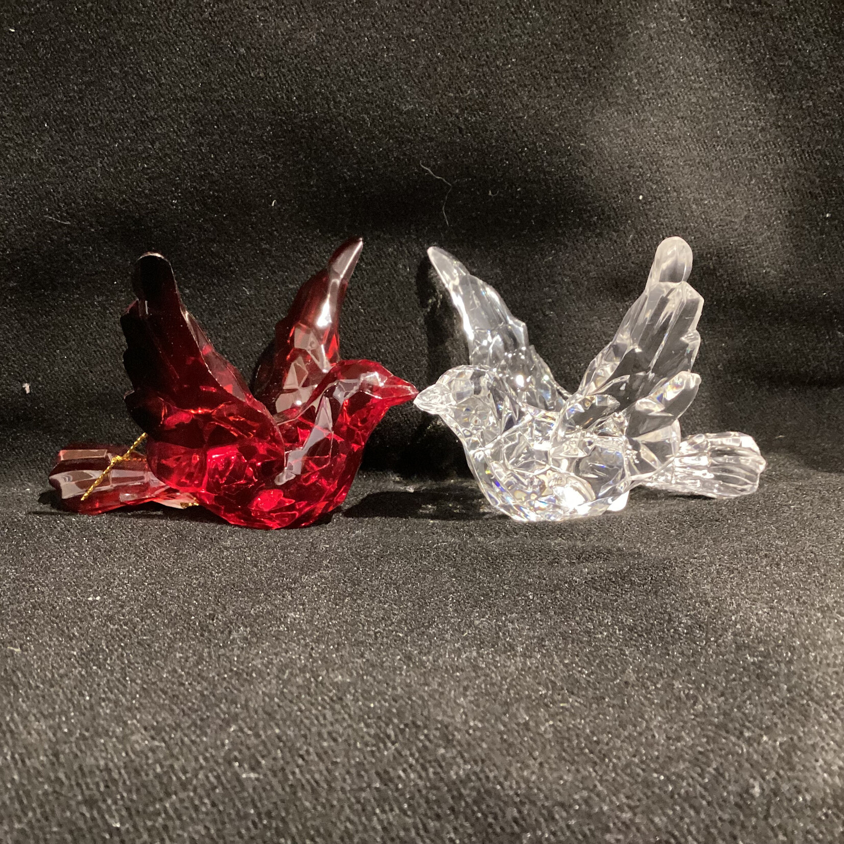Acrylic Cardinal/Dove Ornament 2A