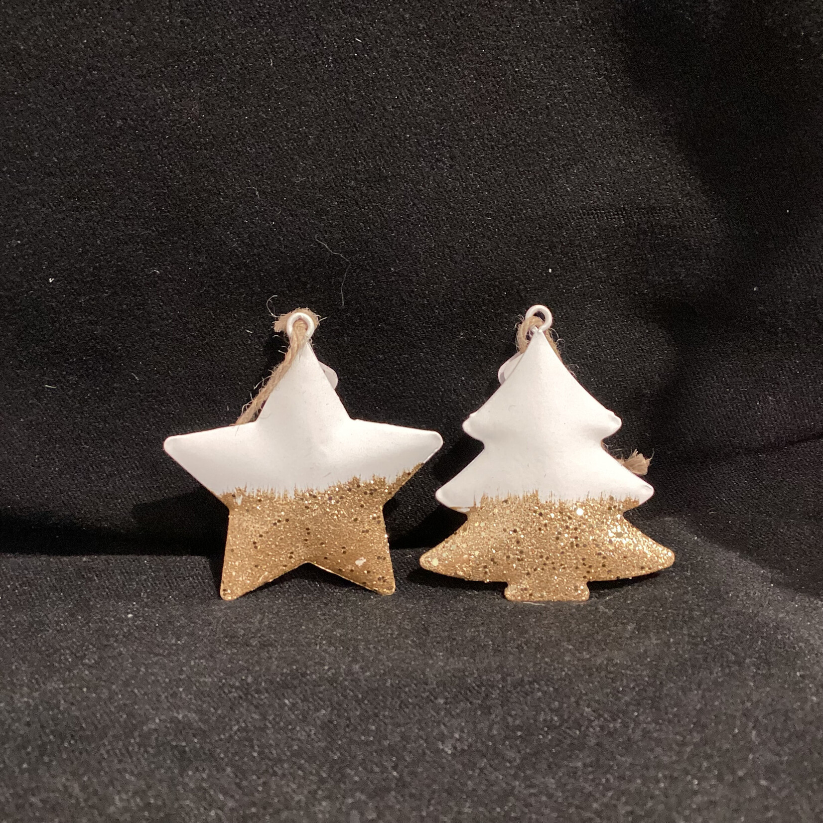 **White & Gold Tree/Star Orn 2A