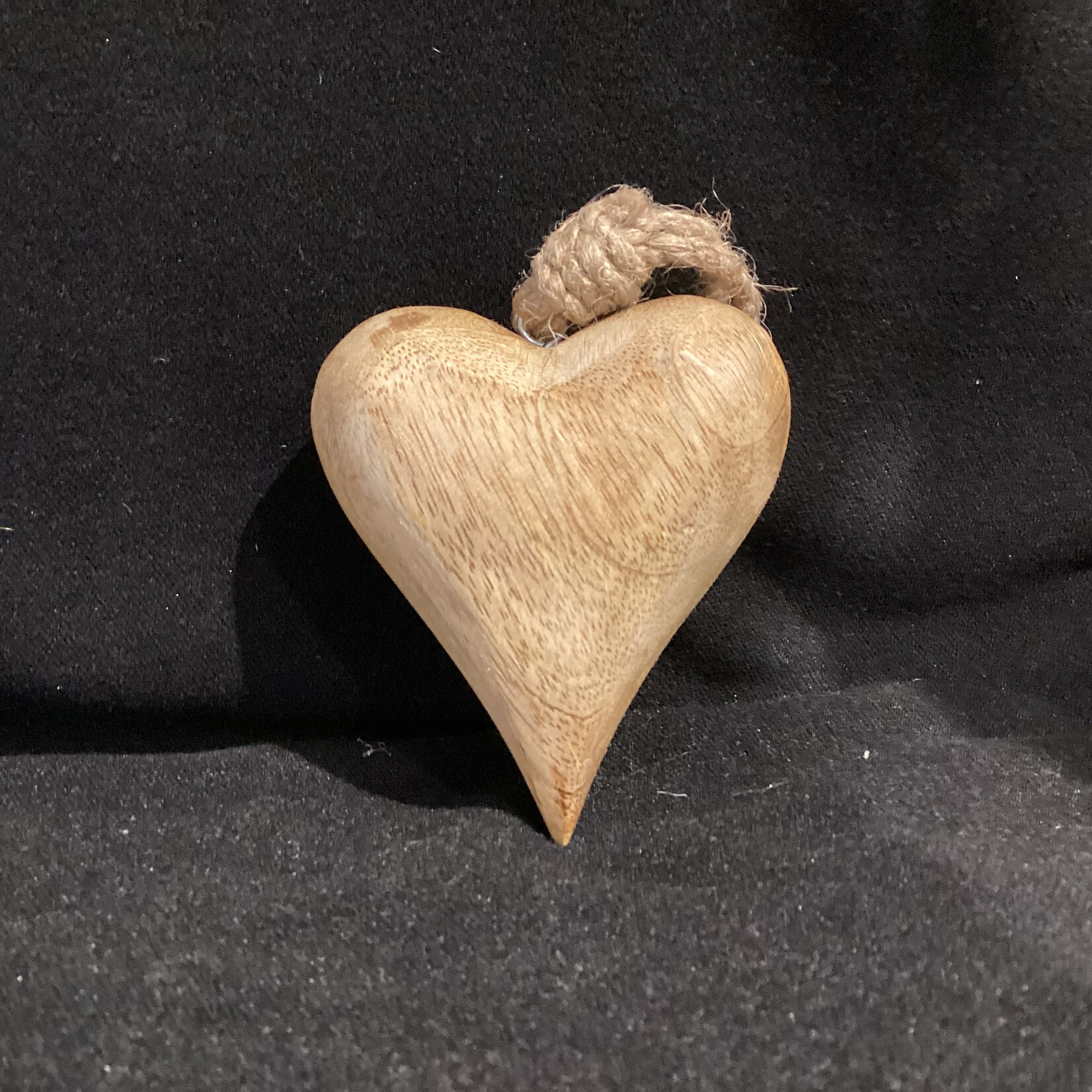 **Natural Wood Heart Orn