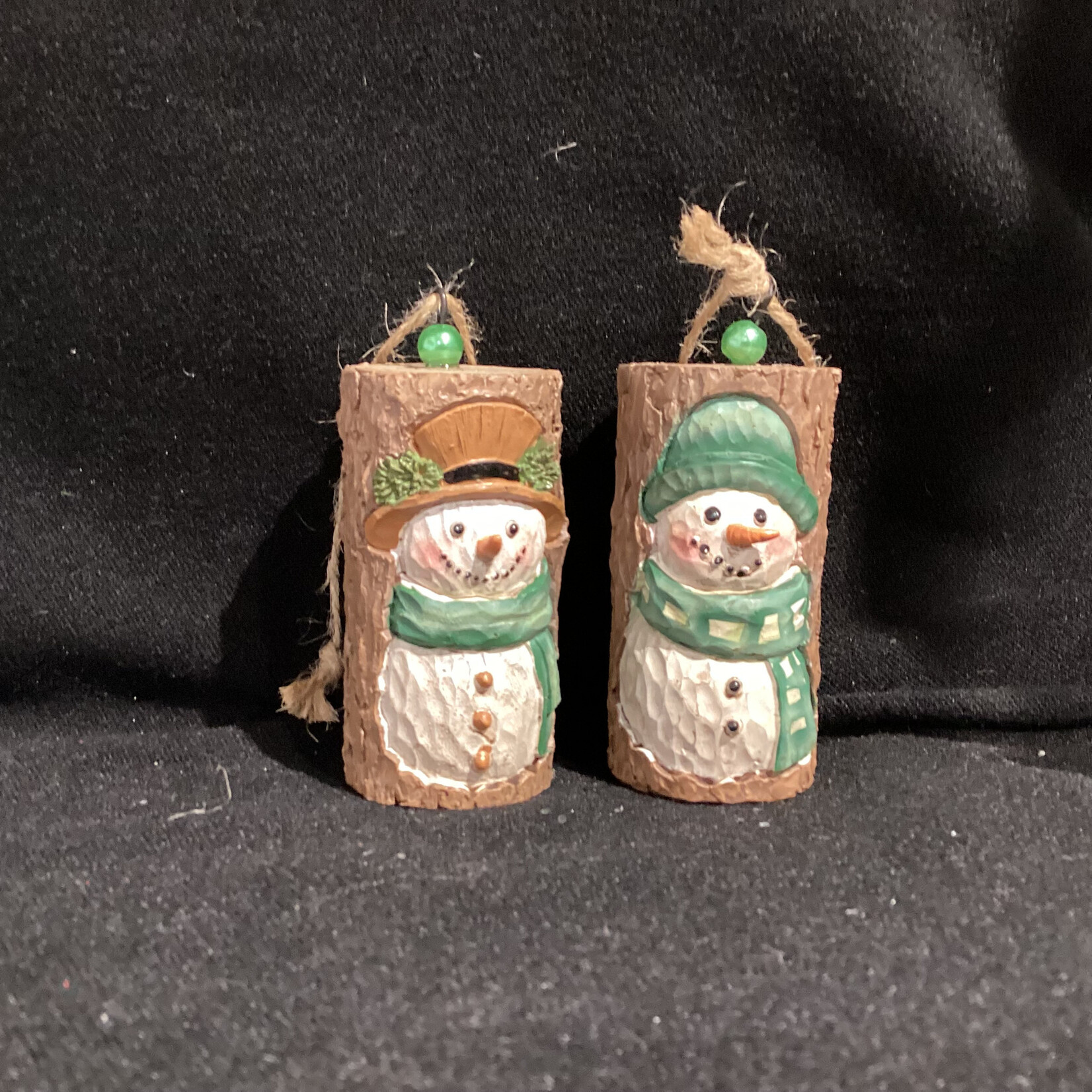 Tree Bark Snowman Orn 2A