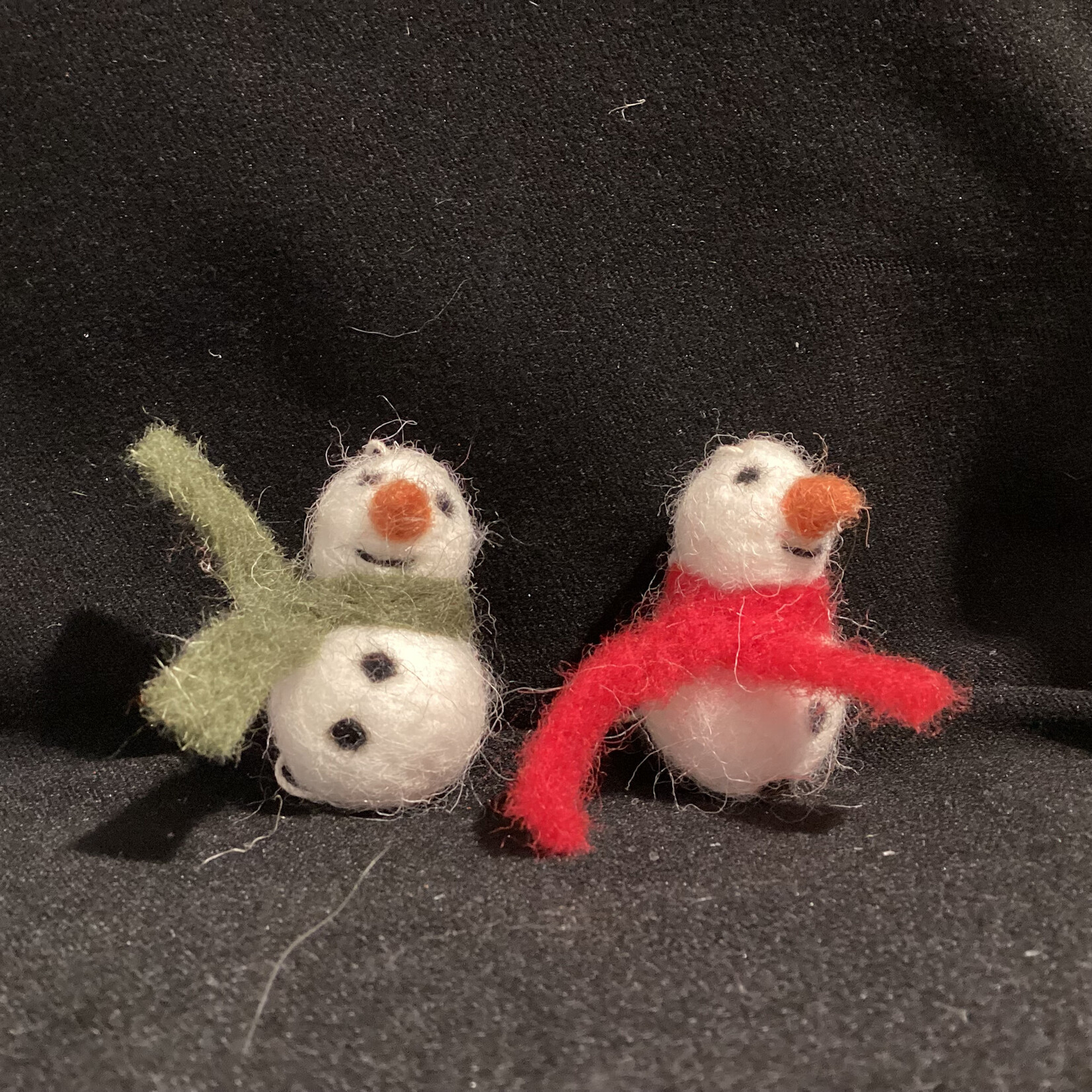 **Felt Snowman w/Scarf 2A