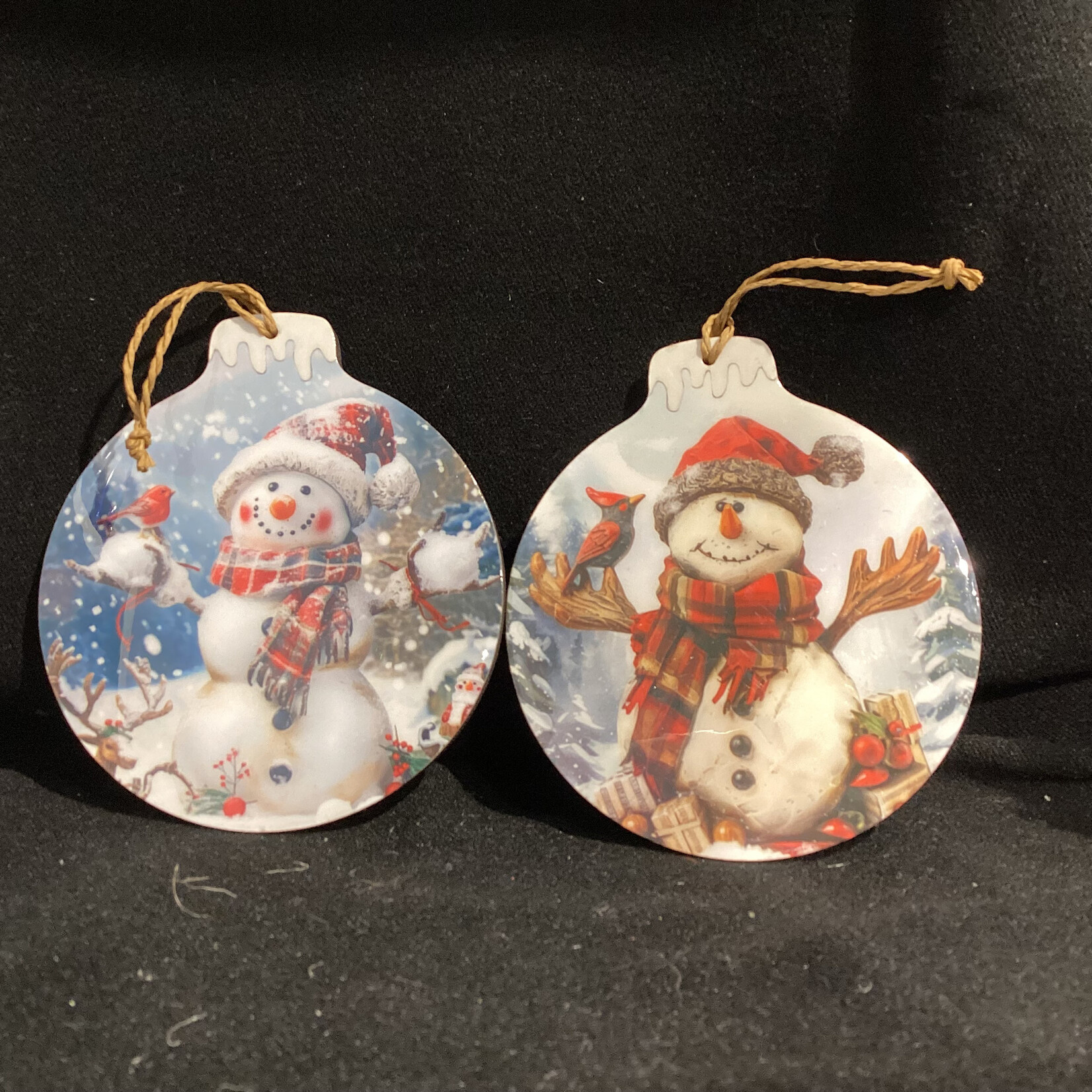 Disc Ornament w/Snowman