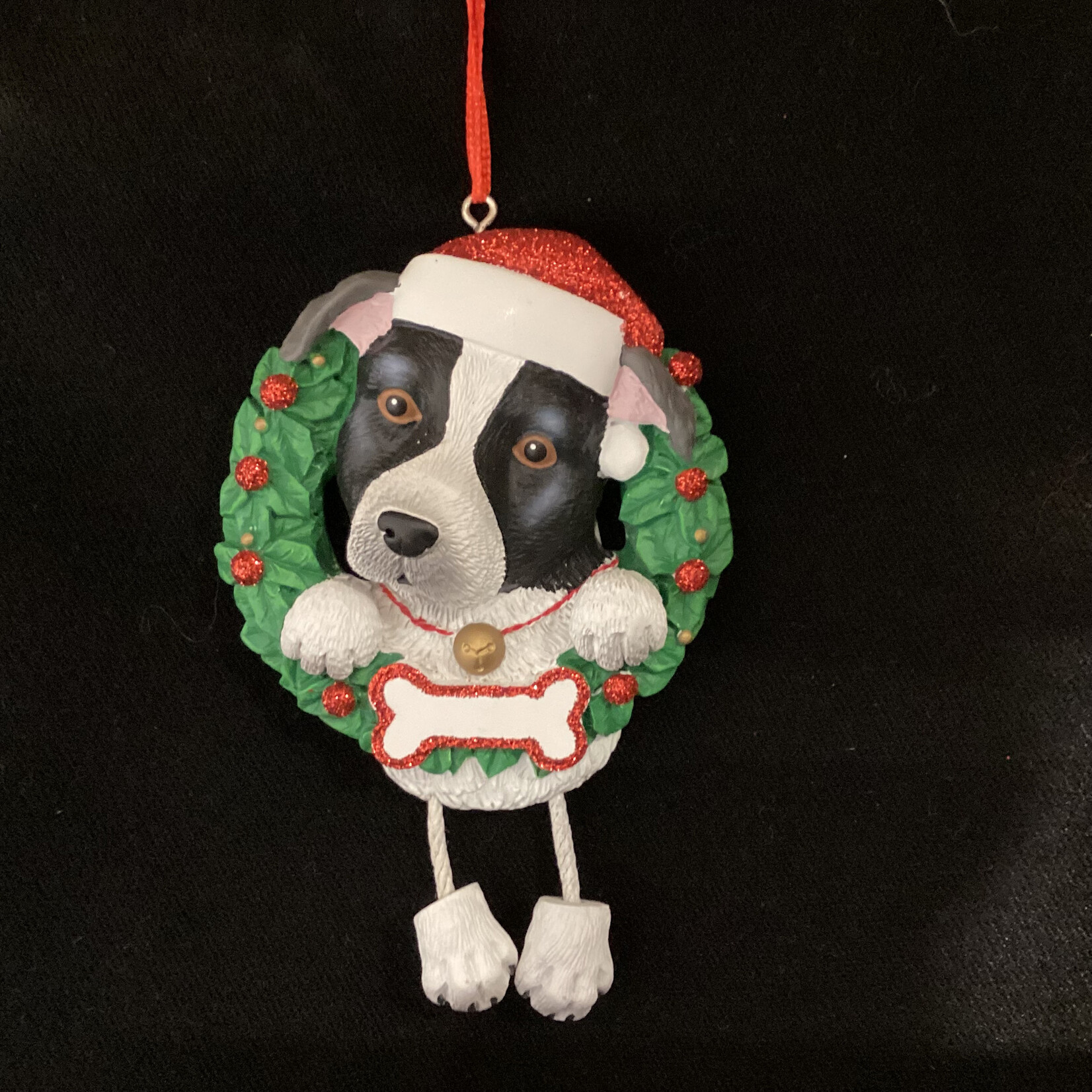 Pit Bull in Wreath Orn