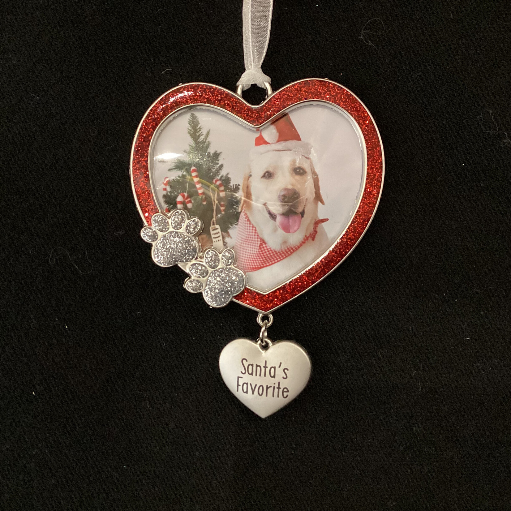 Red Heart w/Pawprints Frame Orn