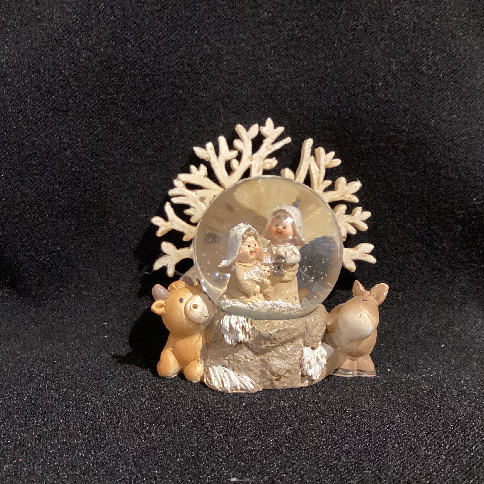 Holy Family Waterglobe w/Tree