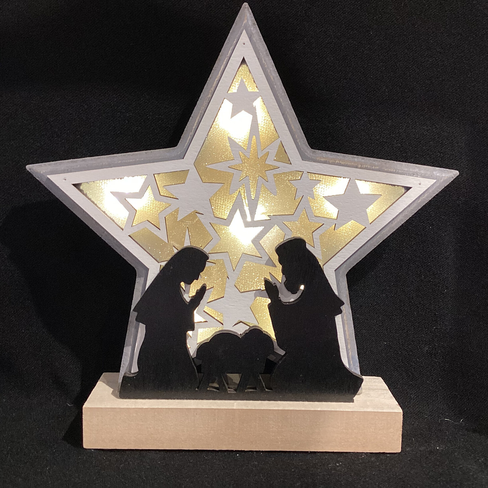 8" LED Star w/Holy Family