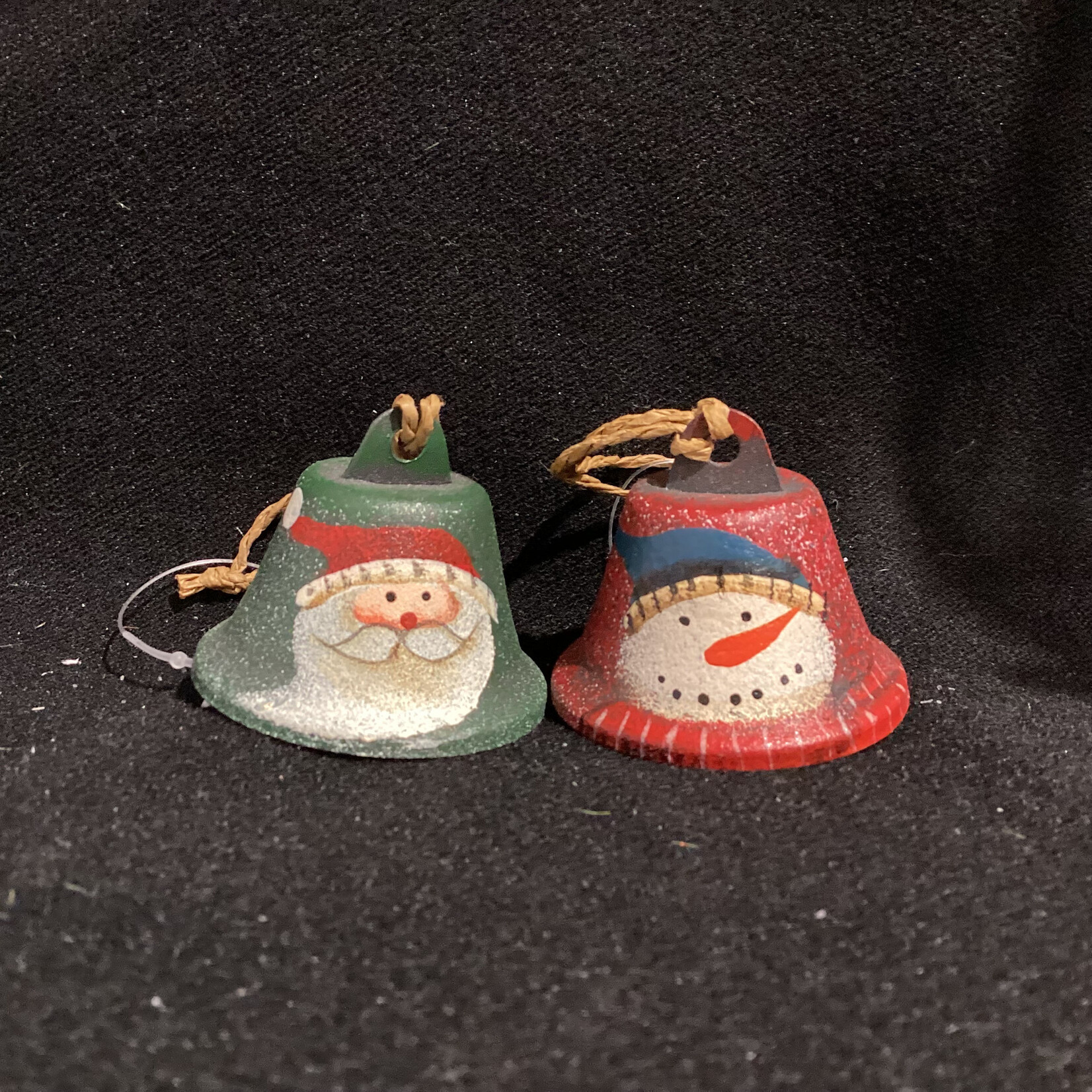 **Snowman/Santa Bell Orn 2A