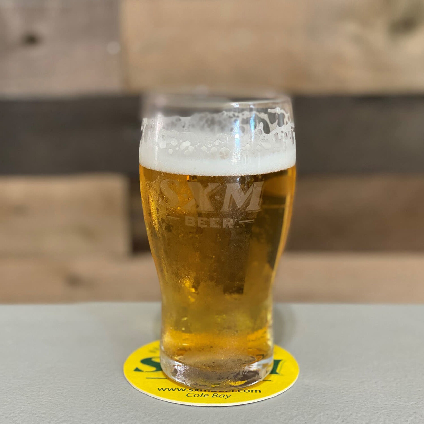 SXM Beer Glass 20oz