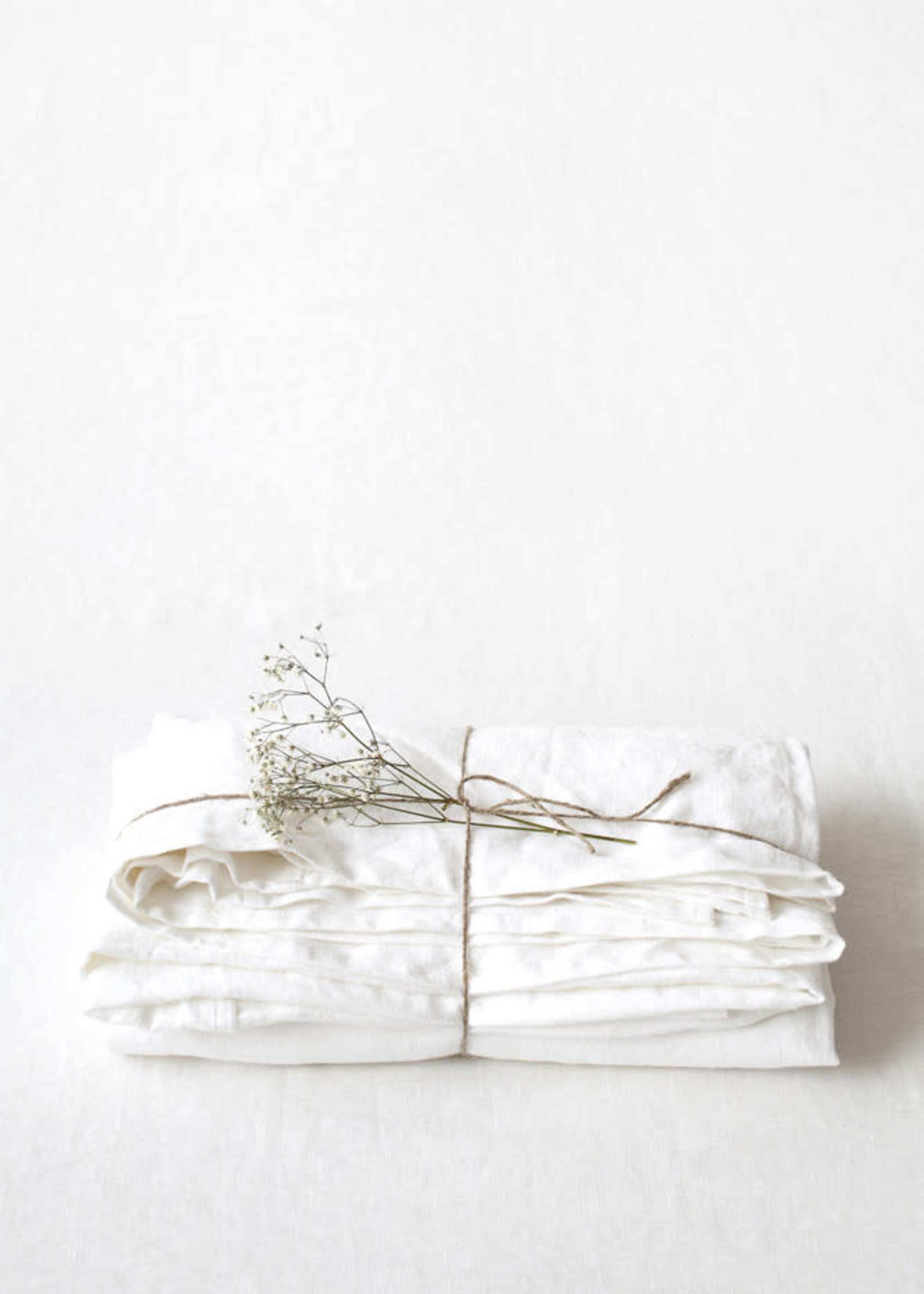 *Qn White Linen Flat Sheet-Spruce