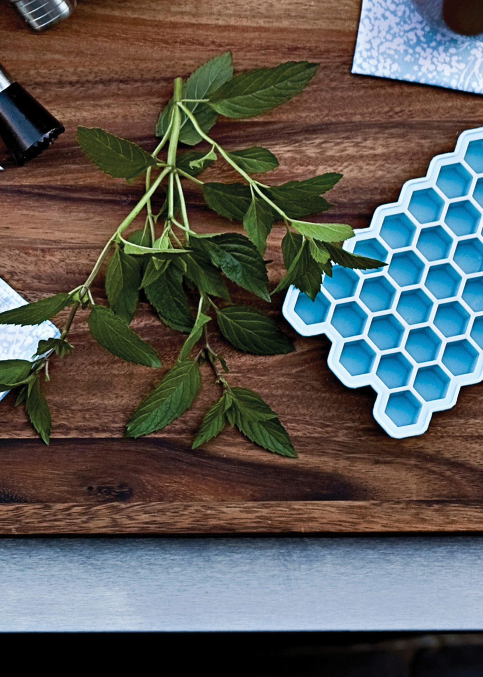 *sm Hexagon Silicone Ice Cube Tray-Foxrun