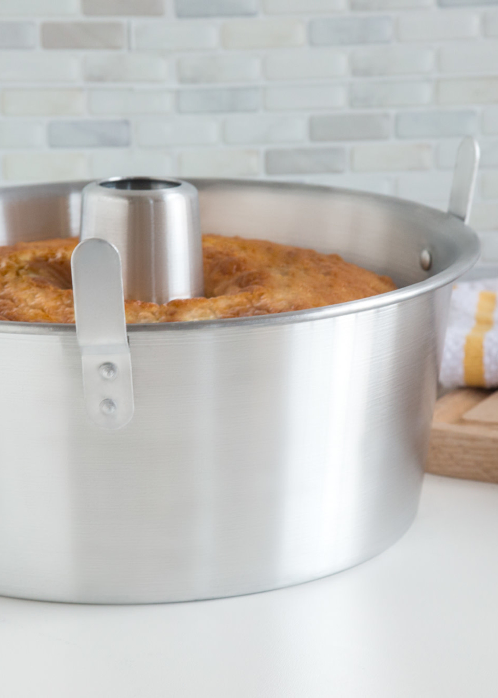 *Aluminum Angel Food Cake Pan-Foxrun