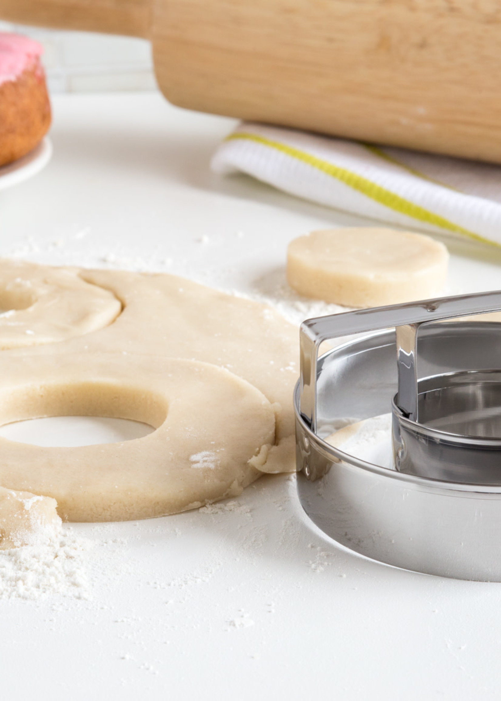 *Lg 4" Donut Cutter-Foxrun