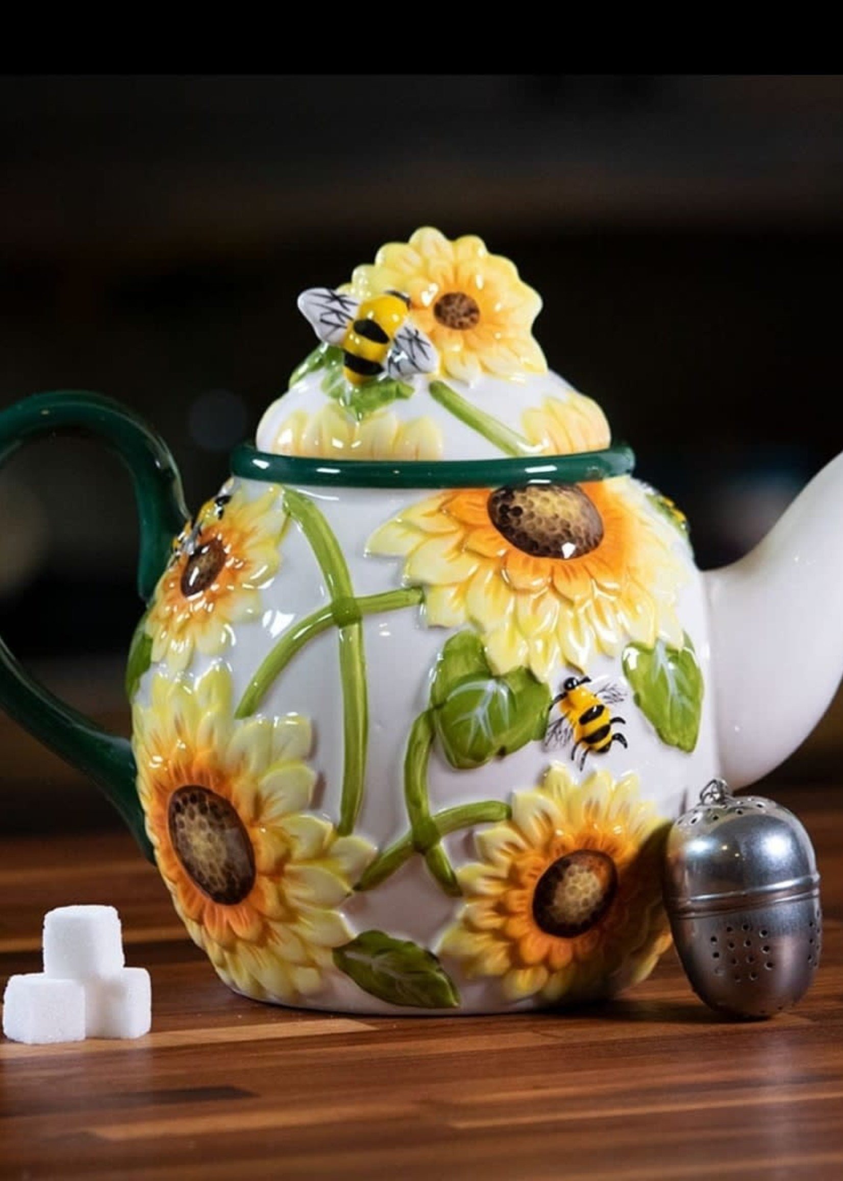 *Sunflower Teapot-Blue Sky