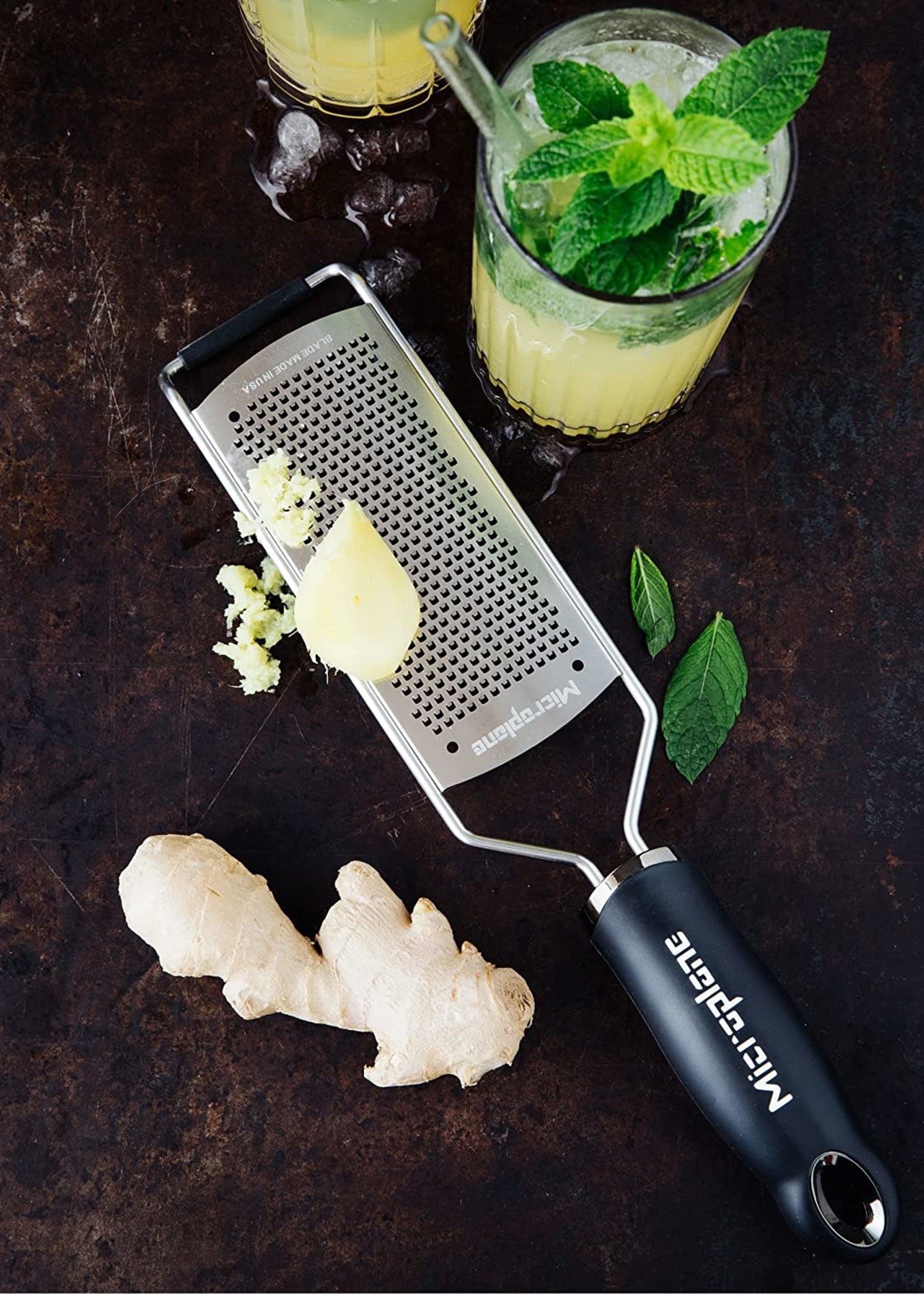*Black Handle Fine Grater Microplane-Swissmar