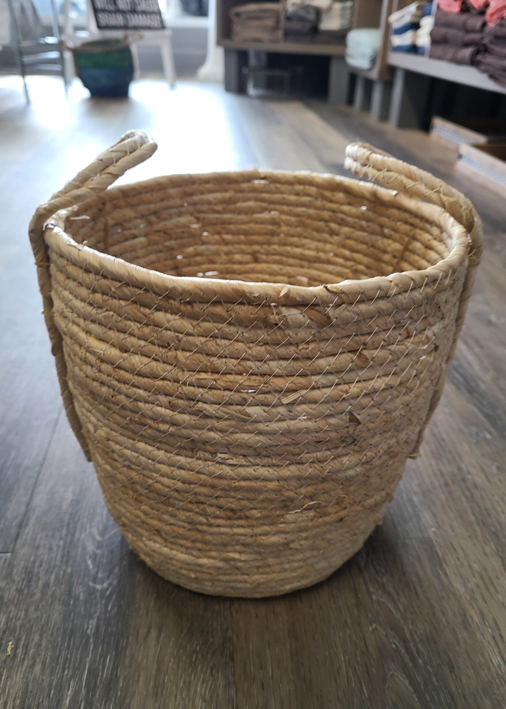 North American Country Home *Md Cream Corn Leaf Basket-NACH