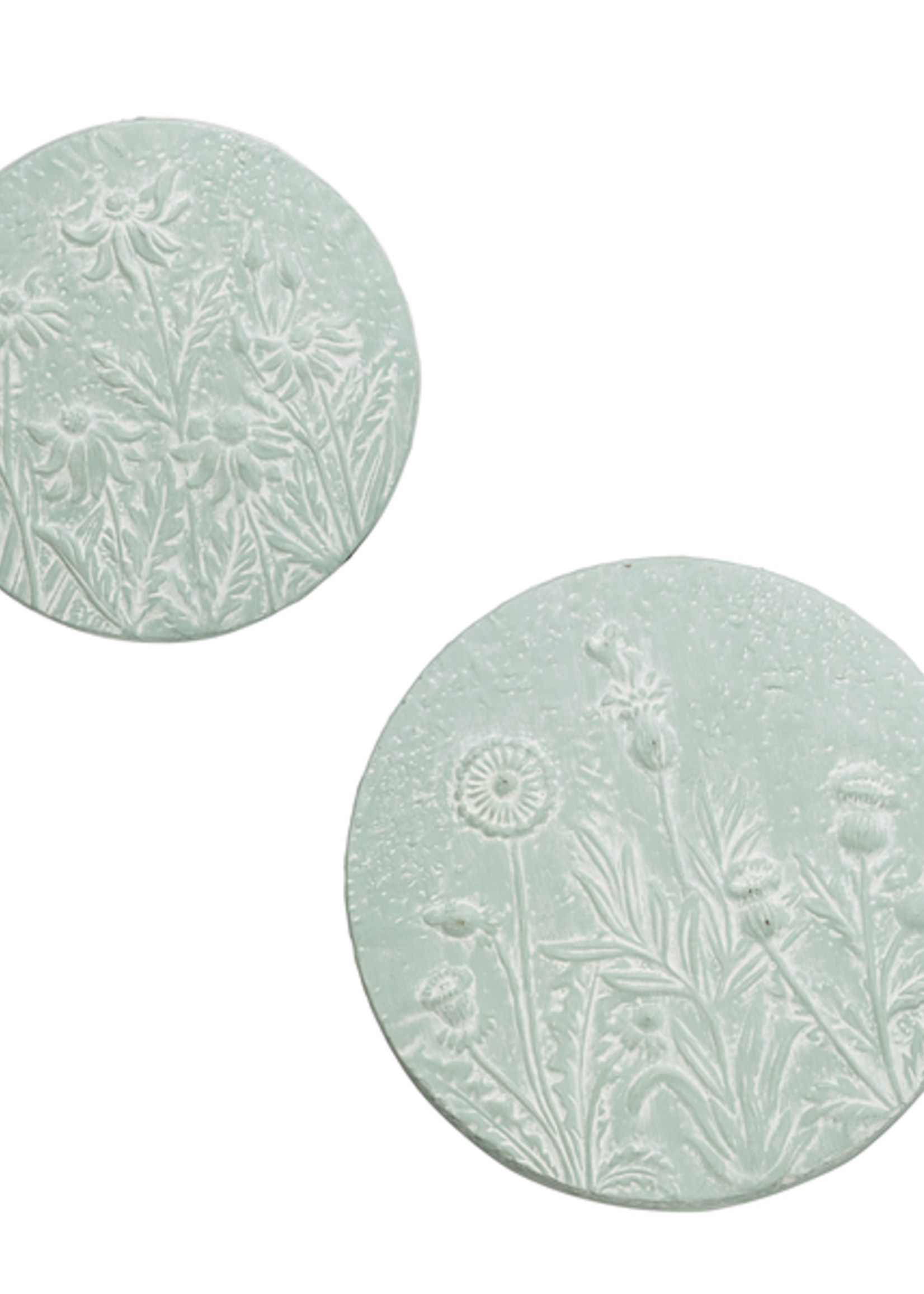 Ganz *23" Round Blue/White Embossed Wild Flower Wall Decor-Ganz