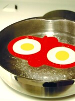 NorPro *2-Egg Red Silicone Egg Poacher w/Lid-Norpro