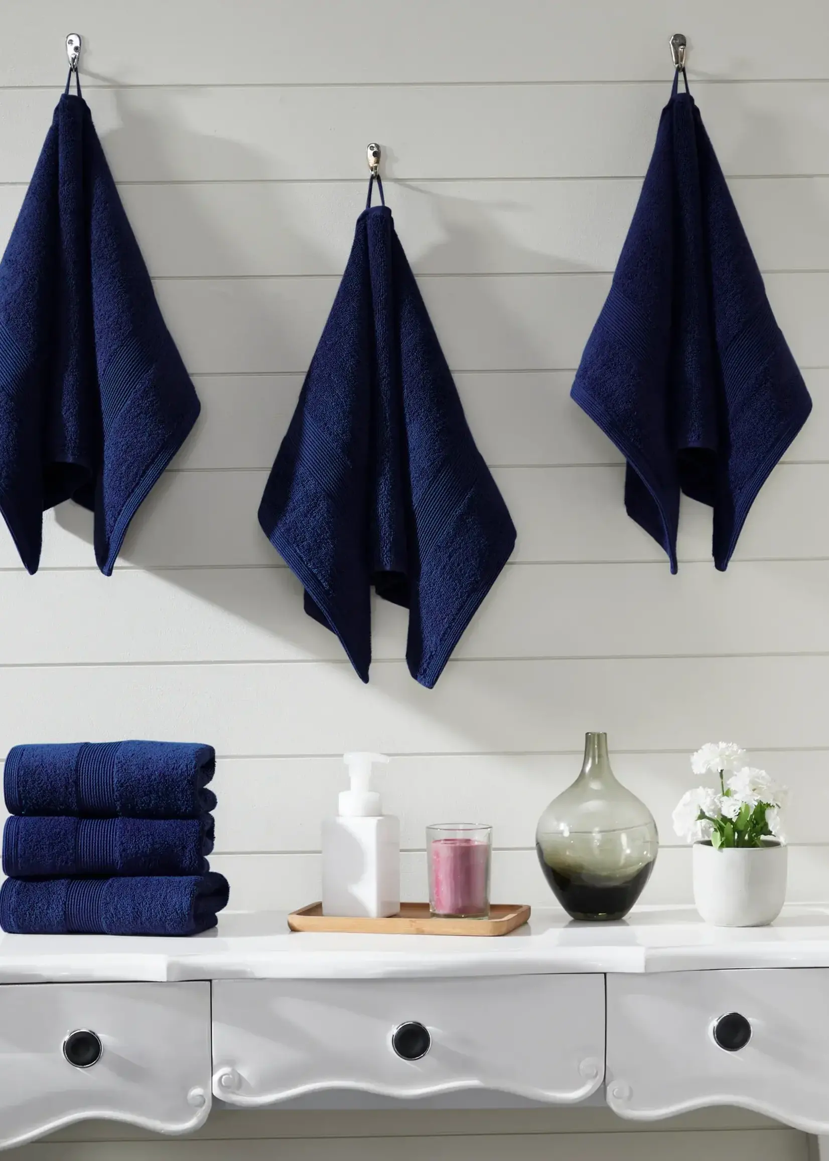 Fabstyles *Navy Hand Towel w/Solid Stripe-Fabstyles