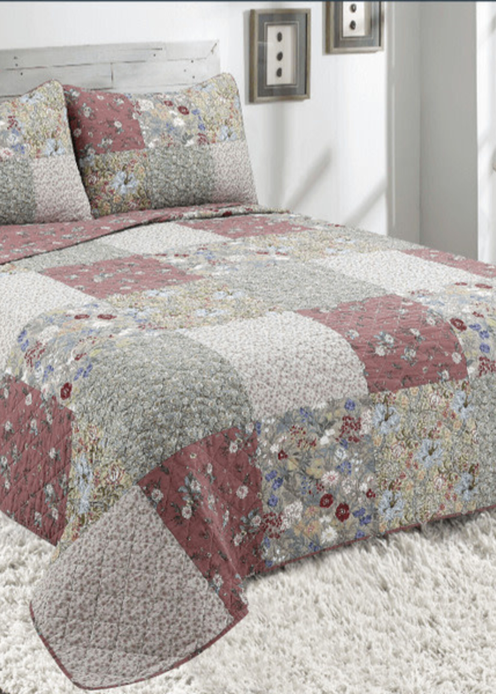 Peace Arch Imports *Kg Rose/Green Floral  Sojourn Coverlet w/Shams-Peace Arch