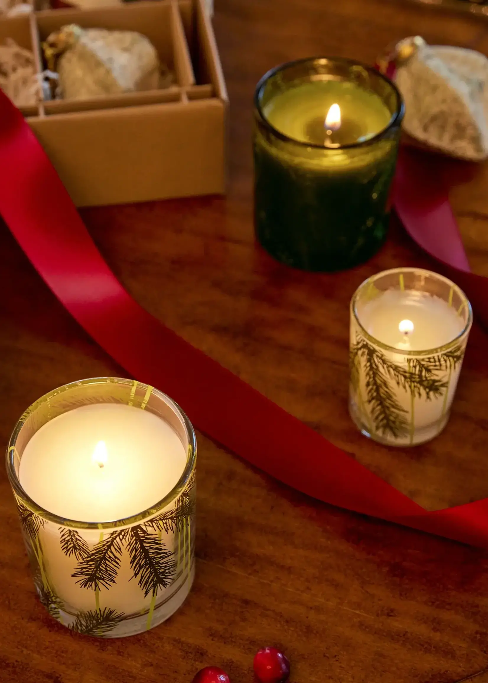 Thymes *2oz Frasier Fir Pine Needle Votive-Design