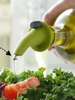 Trudeau *Dripless Silicone Oil Spout-Trudeau