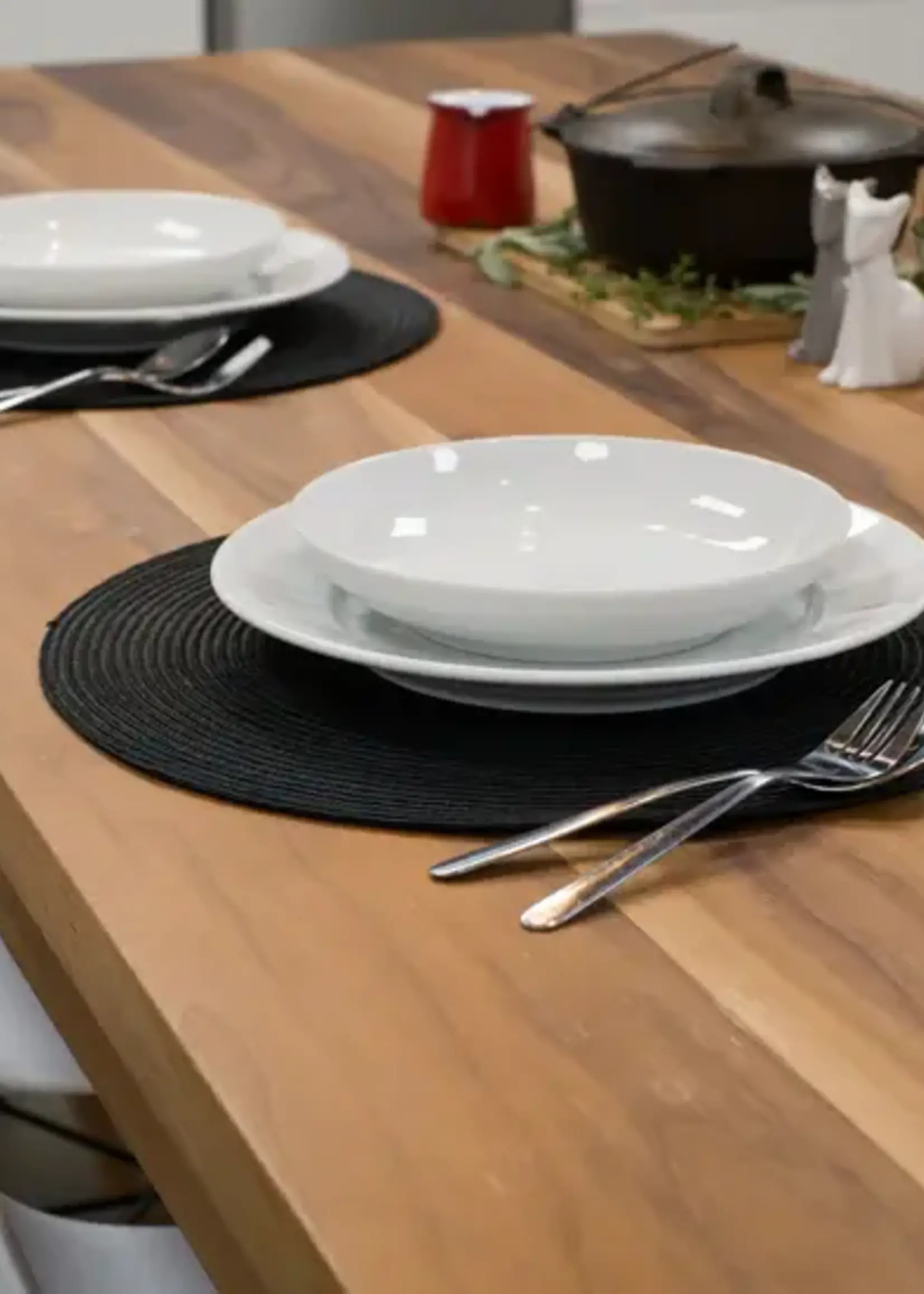 Danica *Round Black Placemat-Design