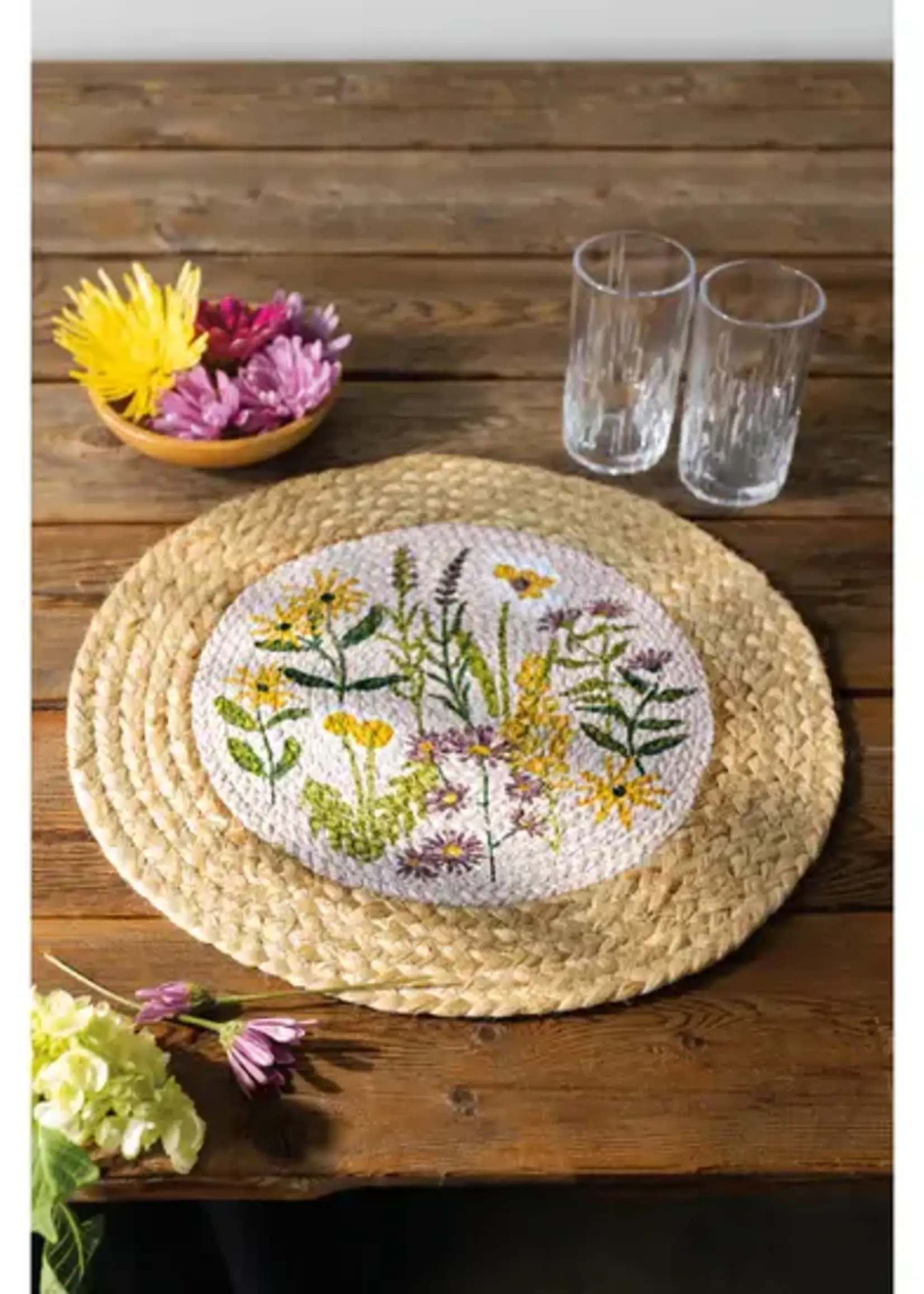 Danica *Round Bees and Blooms Braided Placemat-Design