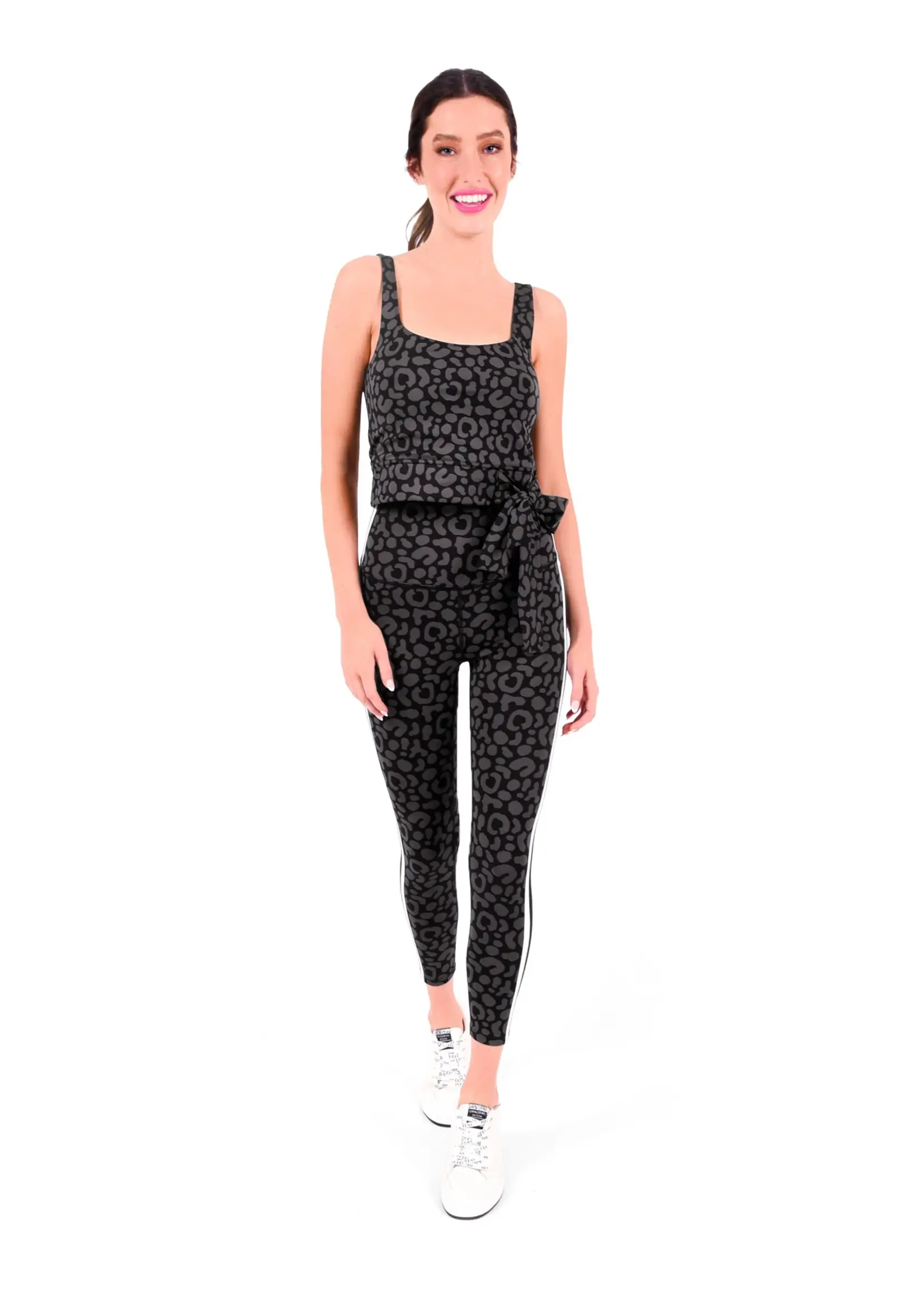 Emily McCarthy Emily McCarthy Sport Bow Sport Crop Noir Cheetah