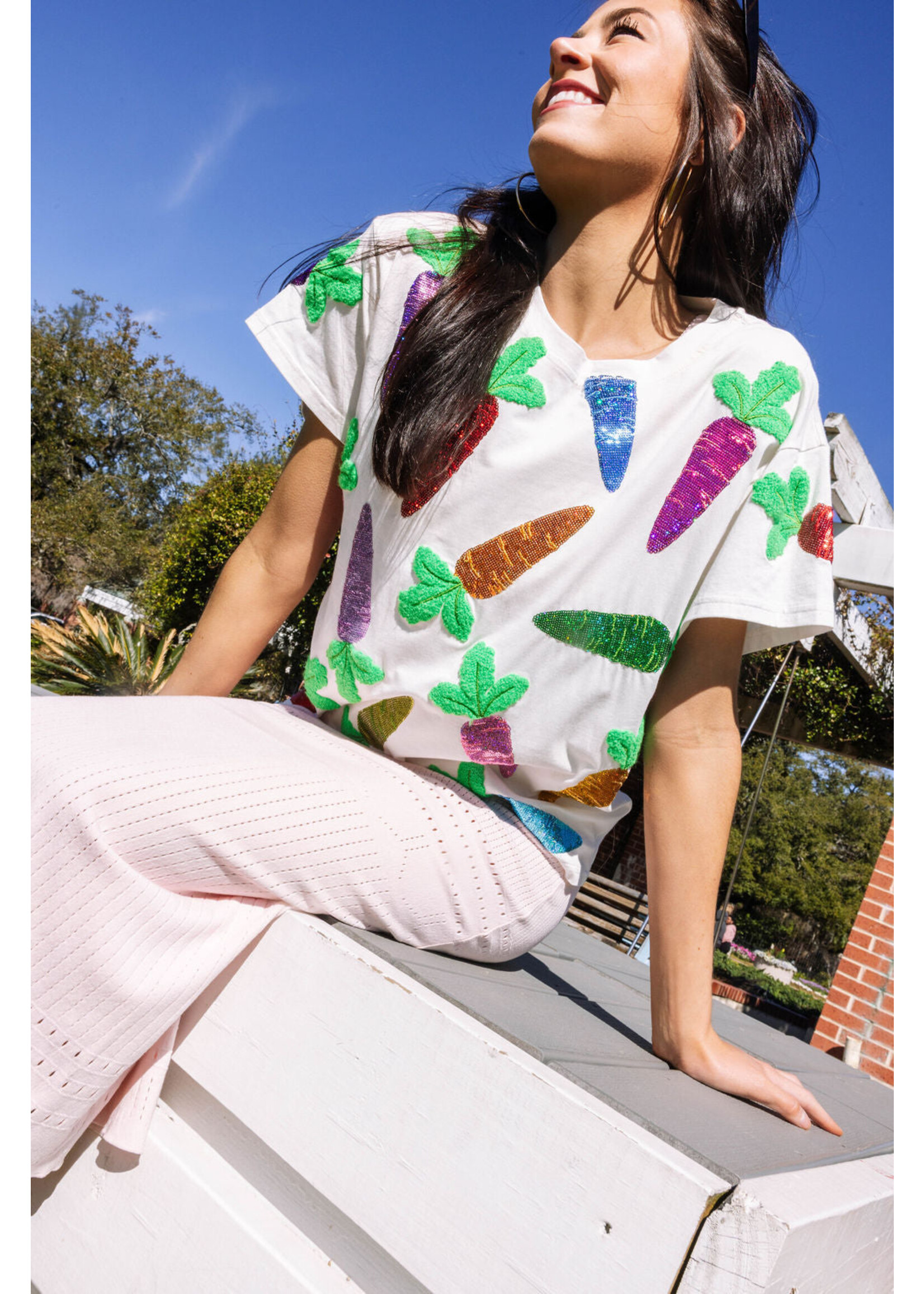 qos QoS Multi Carrot Tee