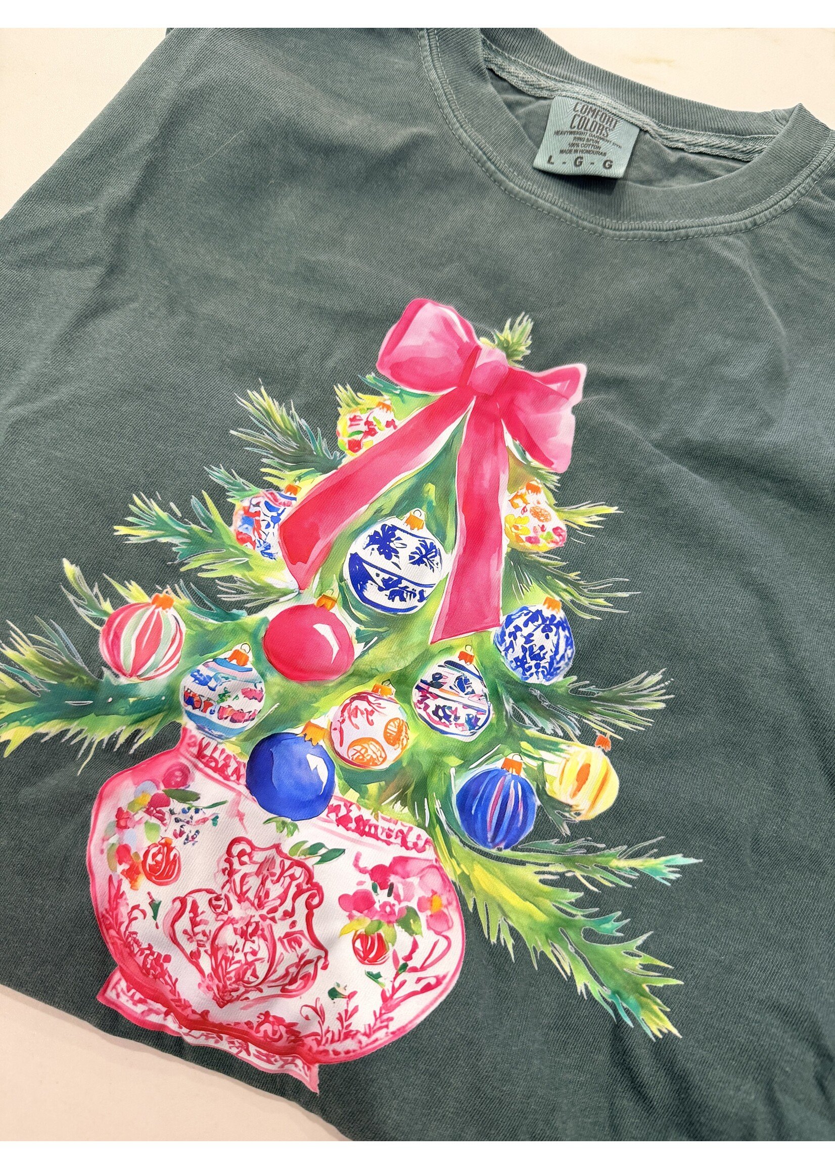 Long Sleeve Tree with Ginger Jar Ornaments