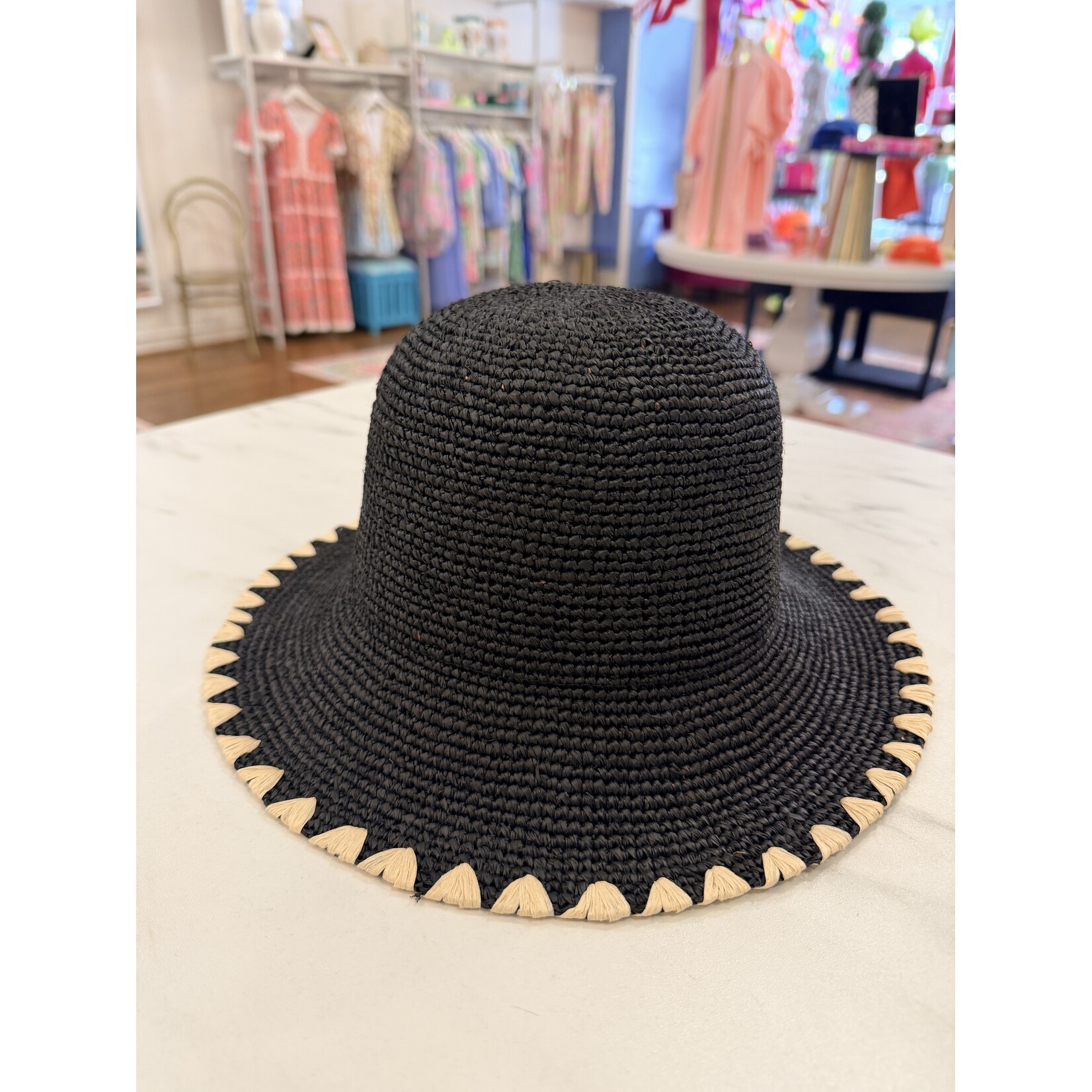 Gabi Whip Bucket Hat -Black