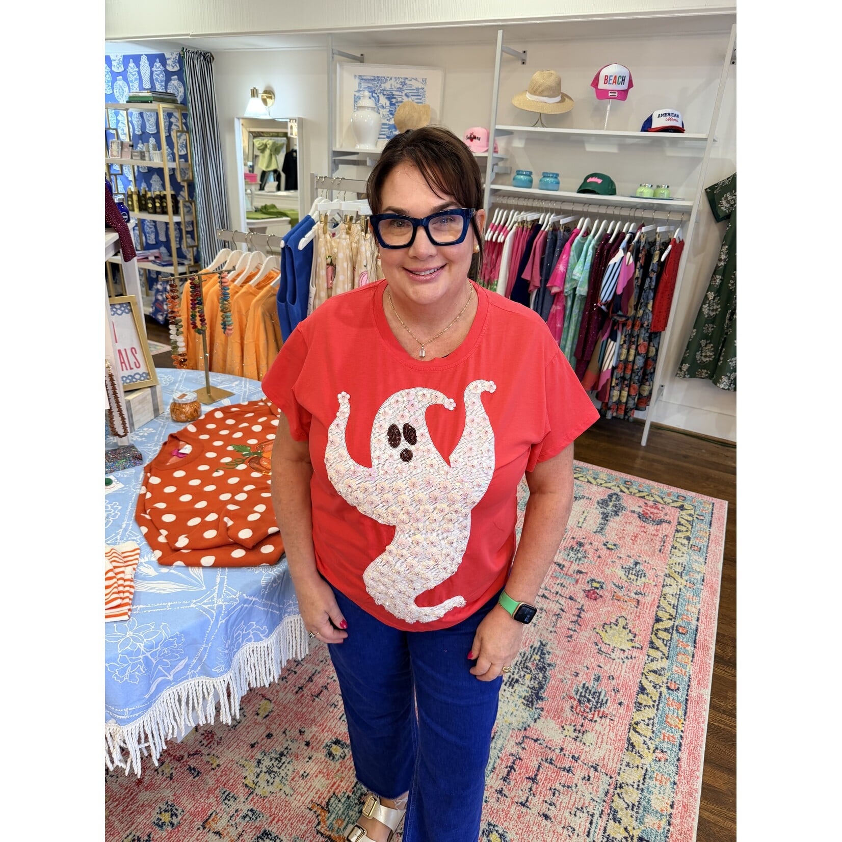 qos QOS Sequin Flower Ghost Tee