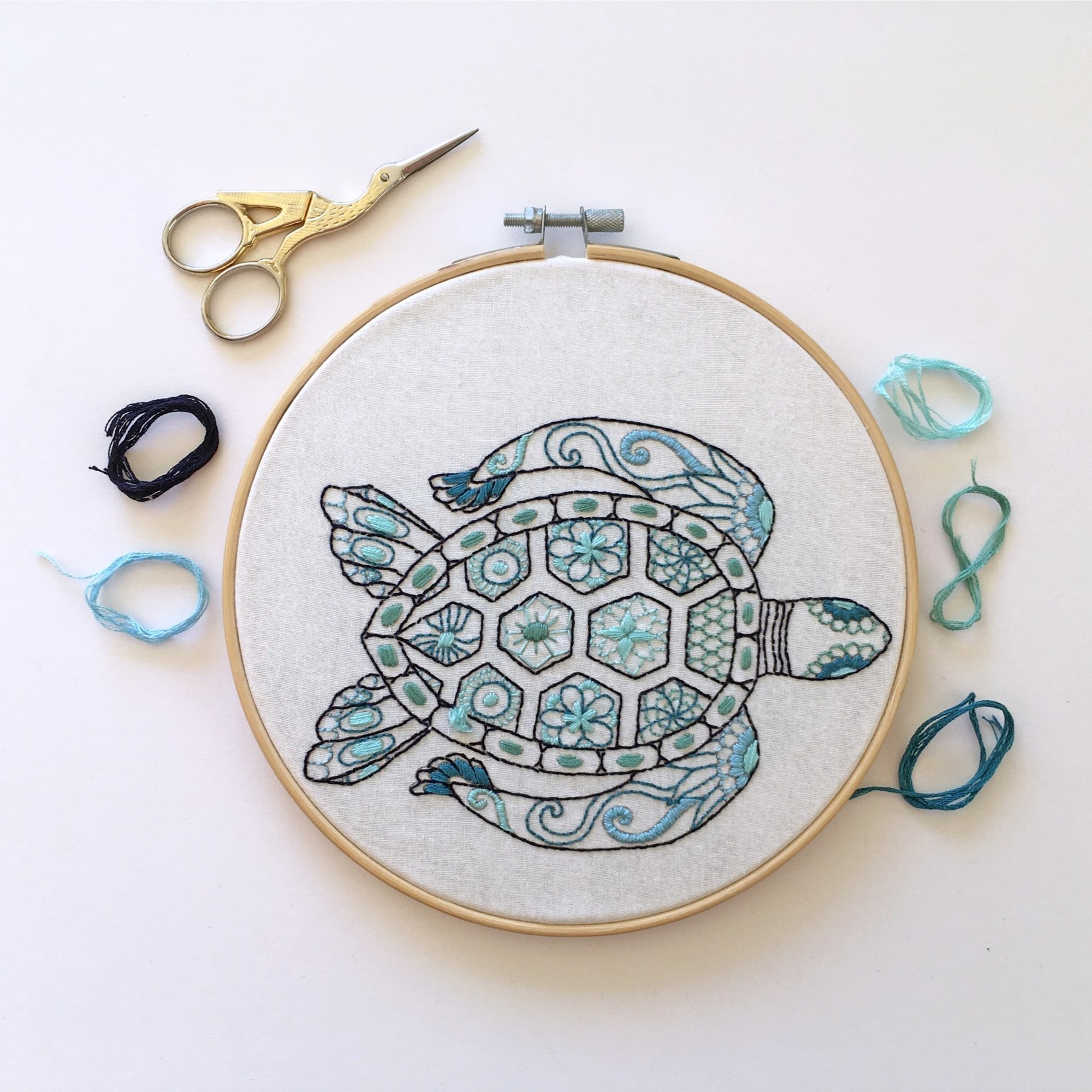 Cinnamon Stitching Embroidery Kit