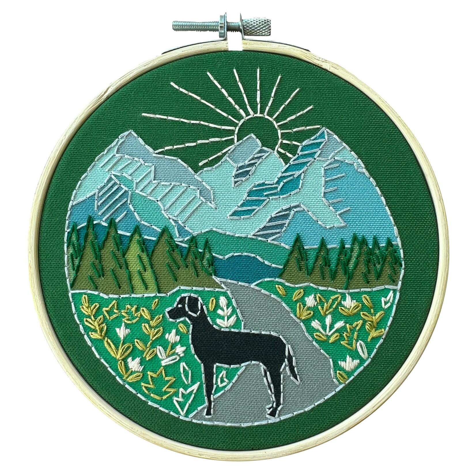 Rikrack Embroidery Kit Trail Dog