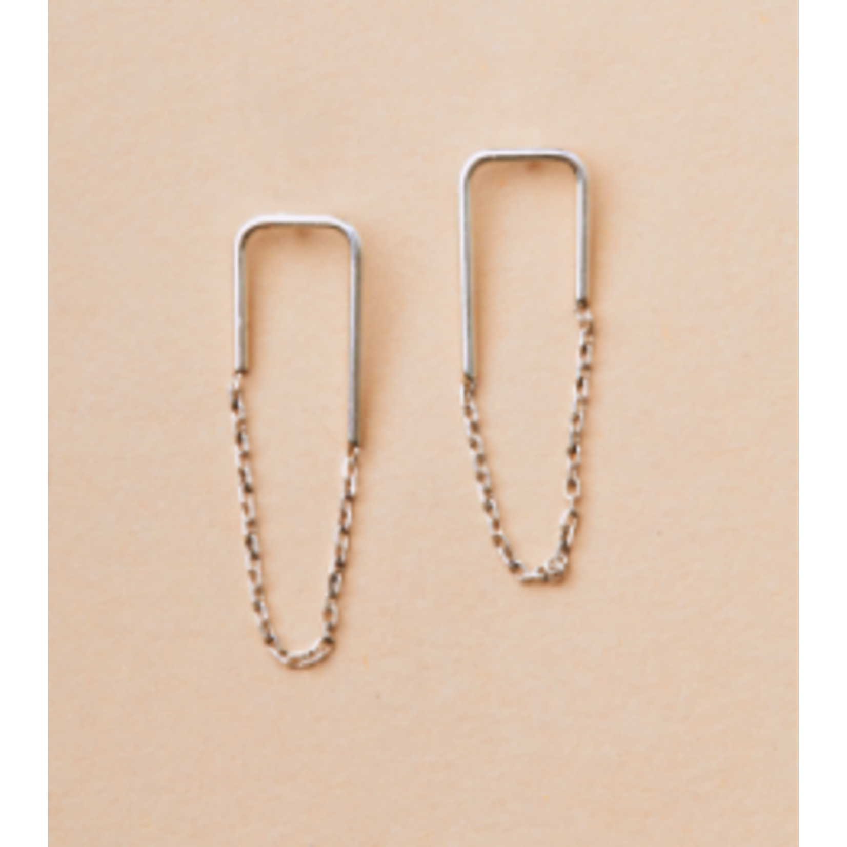Refined Earrings: Filament Stud