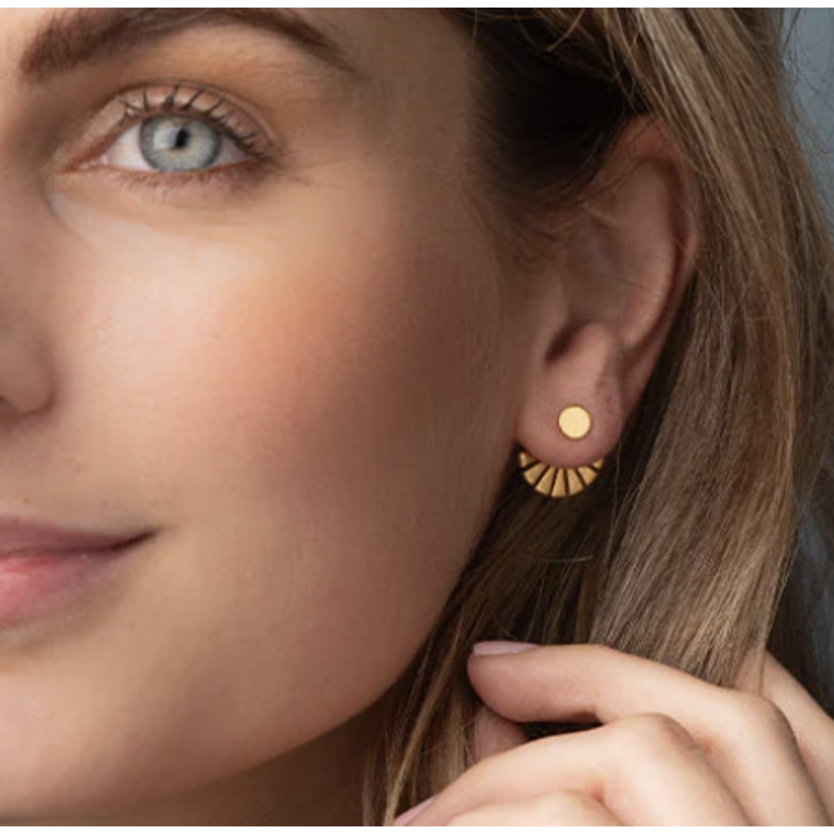 Refined Earrings Sunburst Ear Jacket