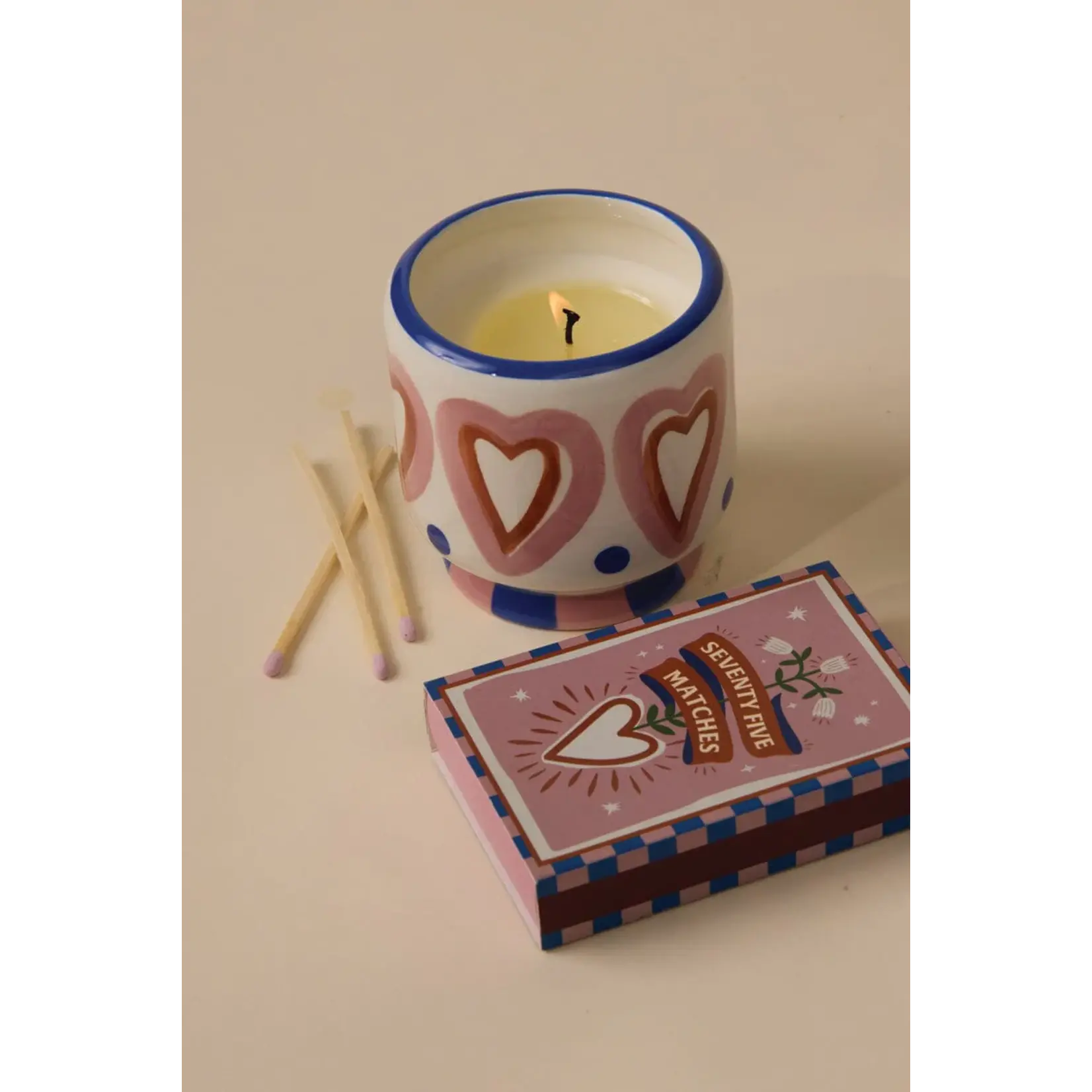 A Dopo Candle 8oz Hearts - Rosewood Vanilla