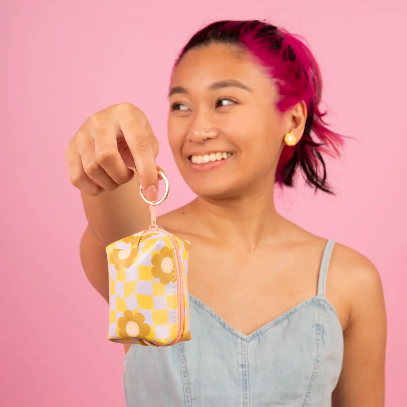 Tag-Along Bag - Cool Funky Daisy
