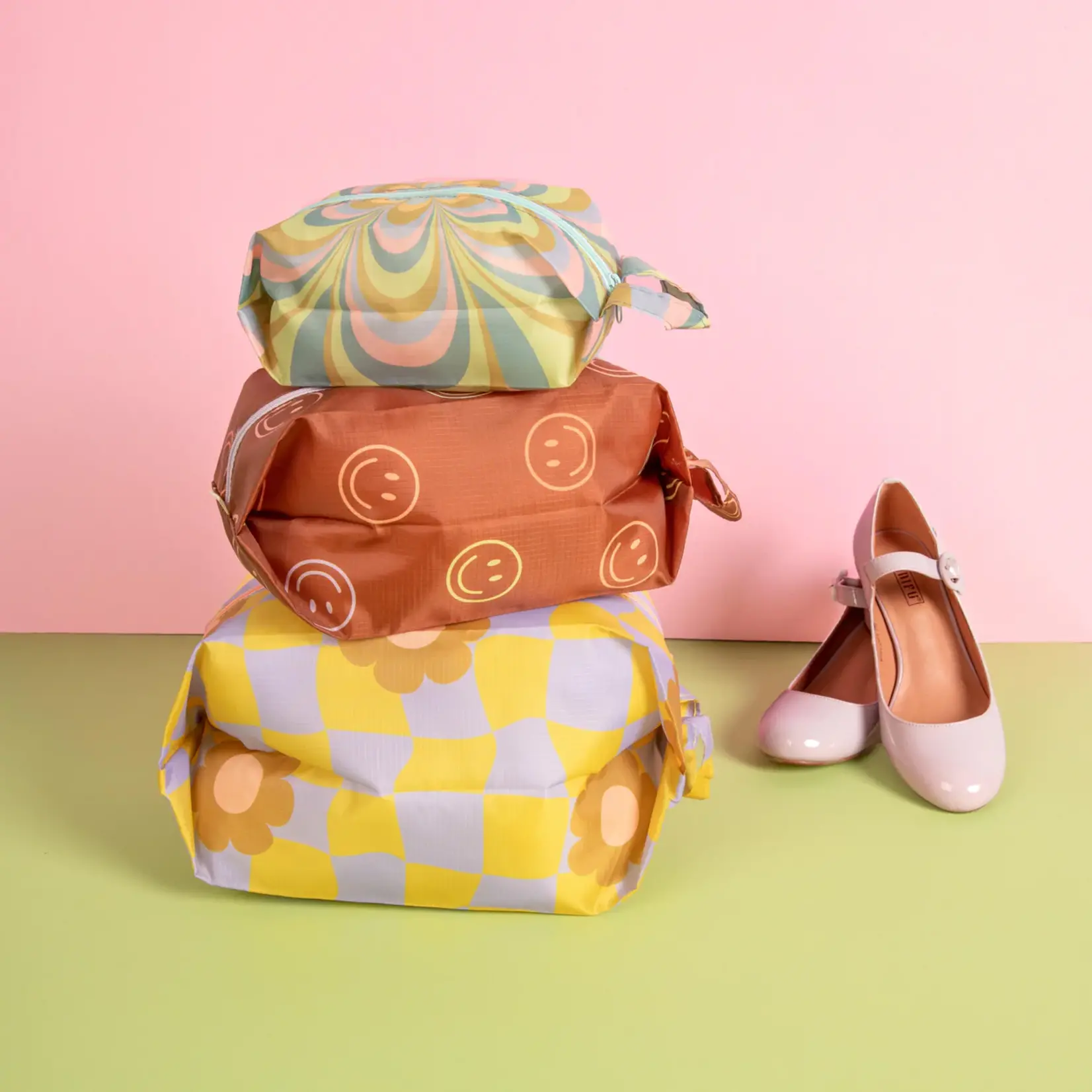 Packing Pouch Set - Cool Funky Daisy