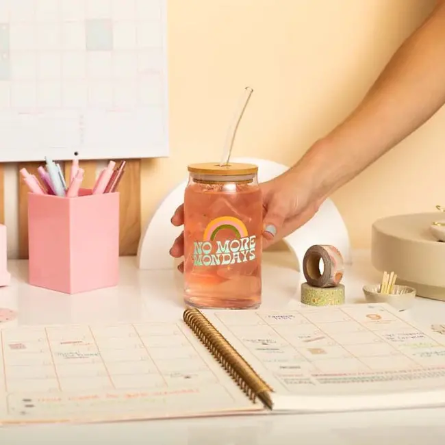 Can Glass w/Lid + Straw - No More Mondays