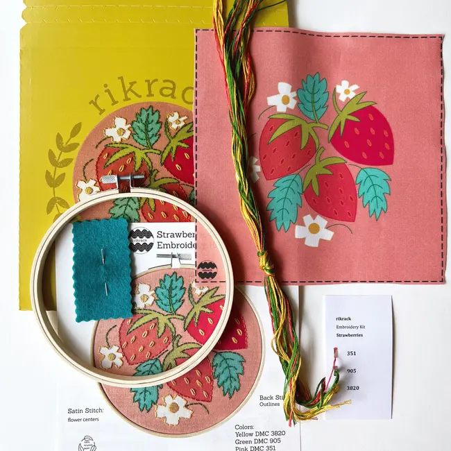 Rikrack Embroidery Kit - Strawberries