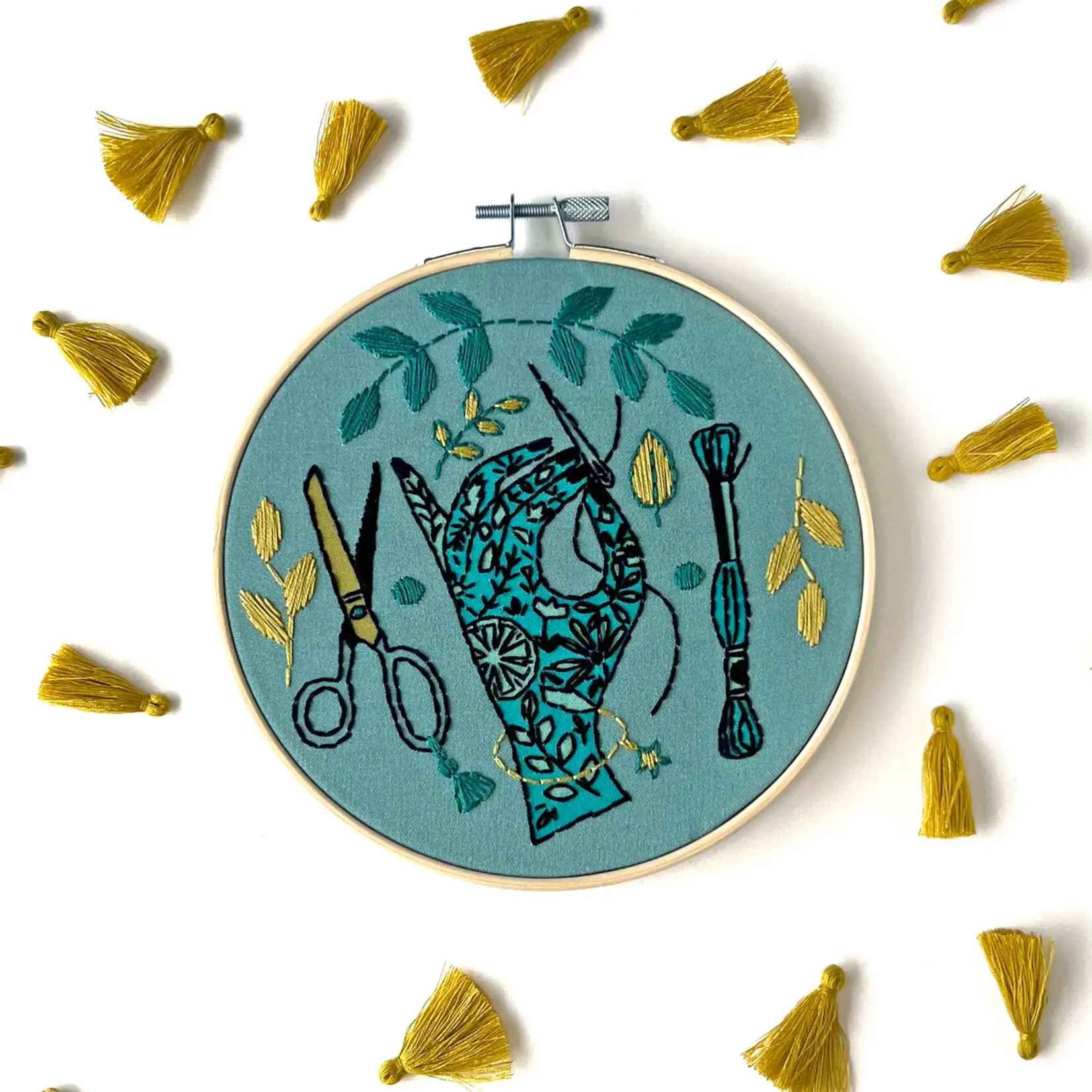 Rikrack Embroidery Kit - Maker