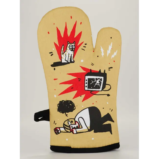 Blue Q Oven Mitt - Yell at Football