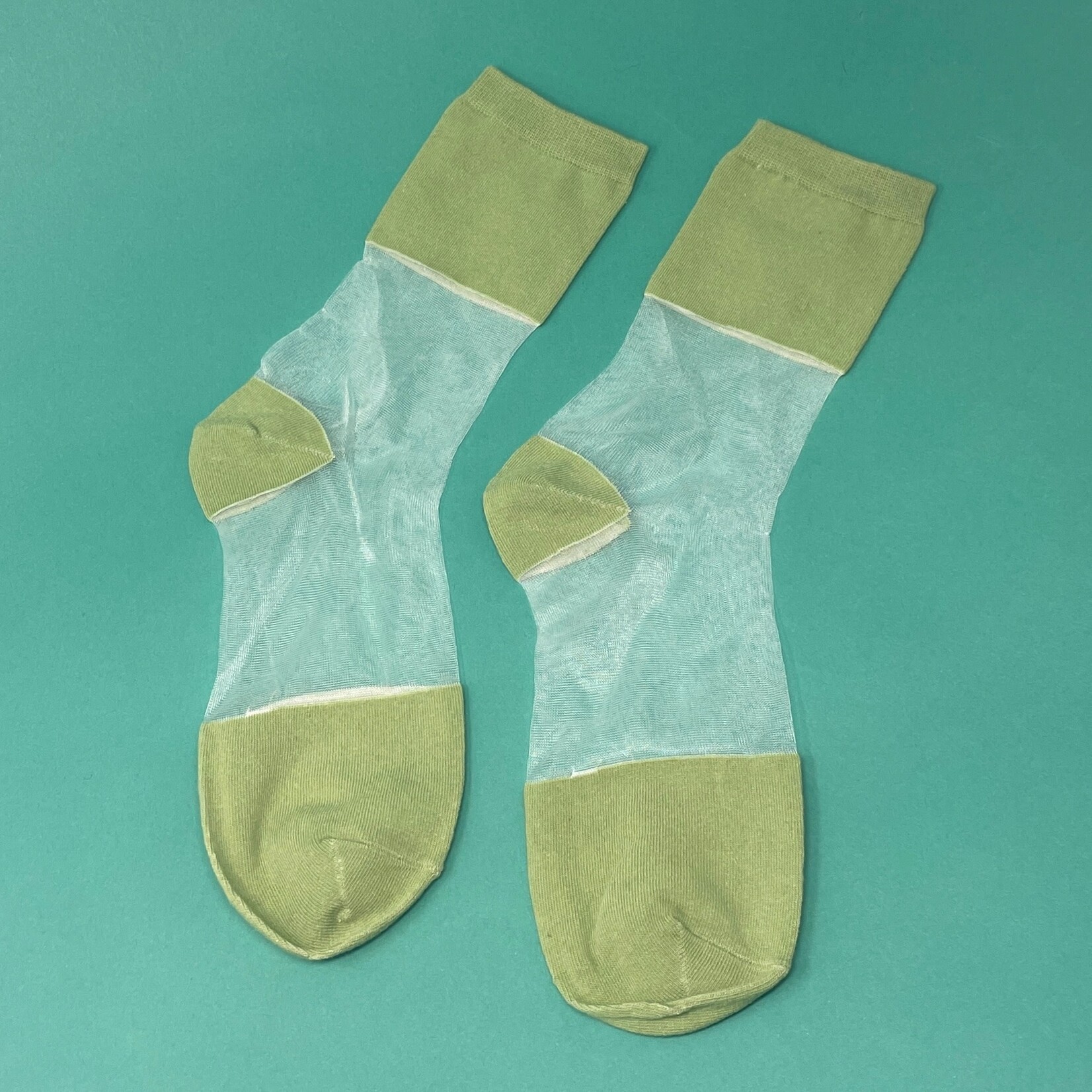 Sheer Selma Socks - Moss