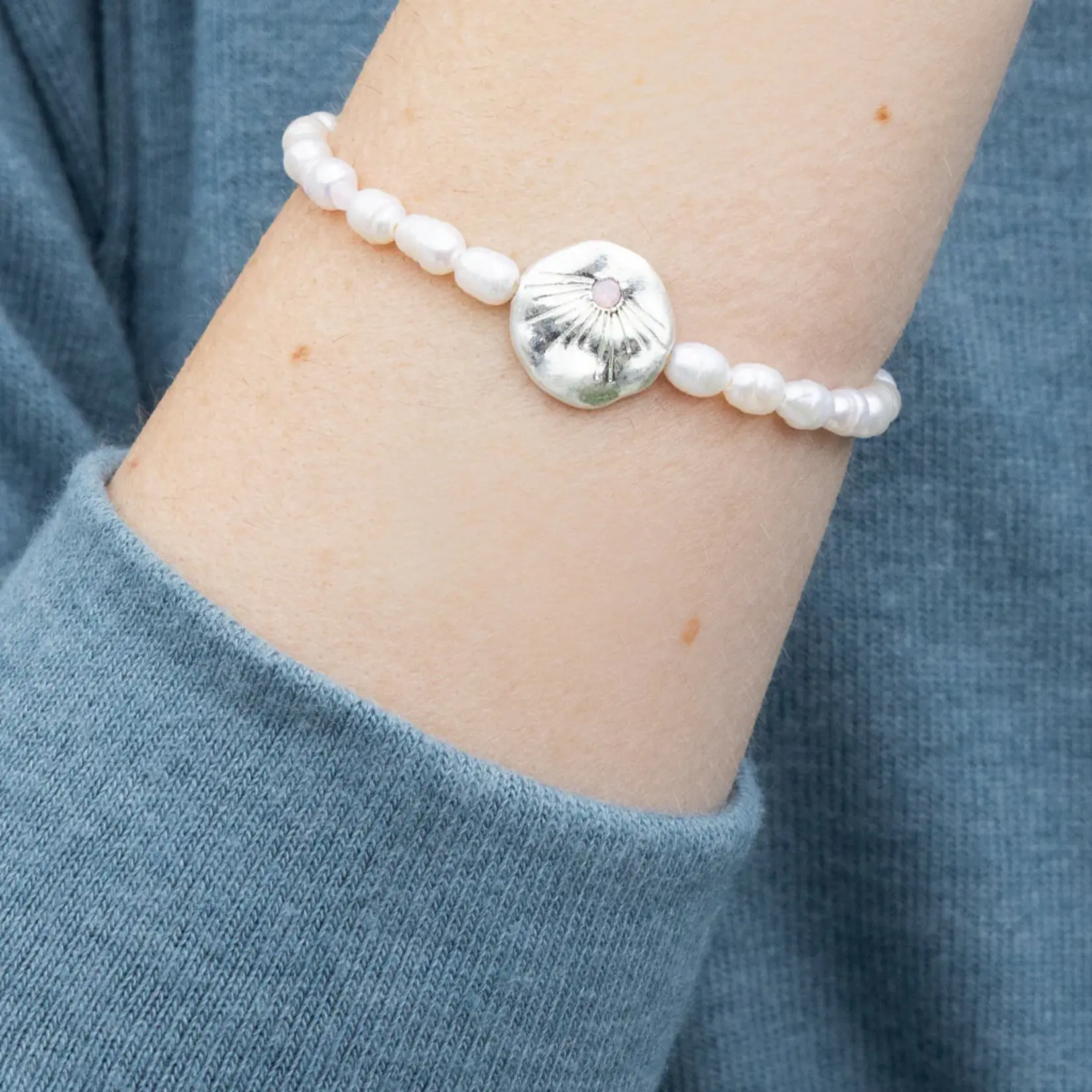 Pearl Affirmation Bracelet - Love Silver