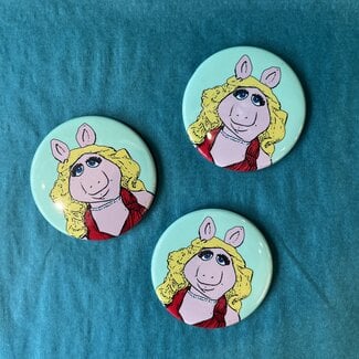 Amy May Pop Art Miss Piggy Magnet