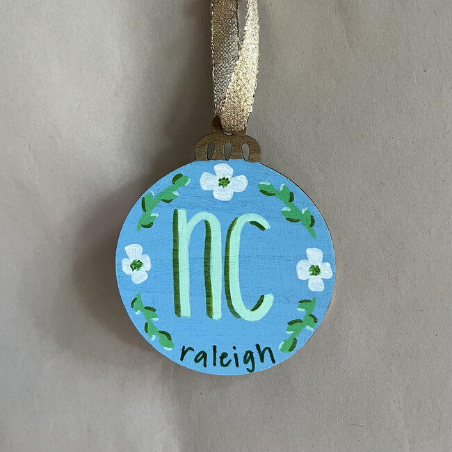 Goose Designworks NC Dogwood Ornament - Blue