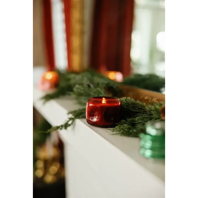 Basalt 5oz Glass Candle - Red Yuzu Woods