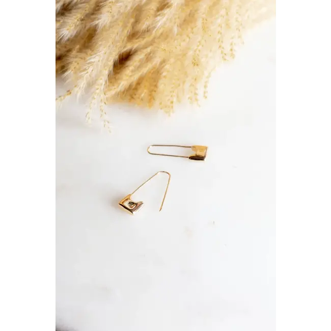 Sid Safety Pin Earrings - 18K Gold Plated